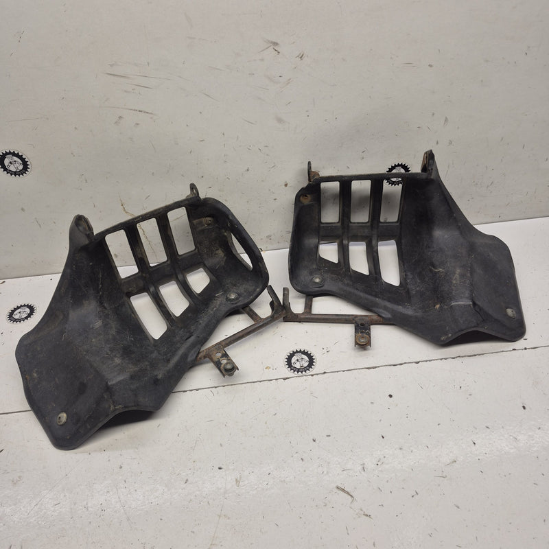 protection triangle suzuki 400 ltz-1