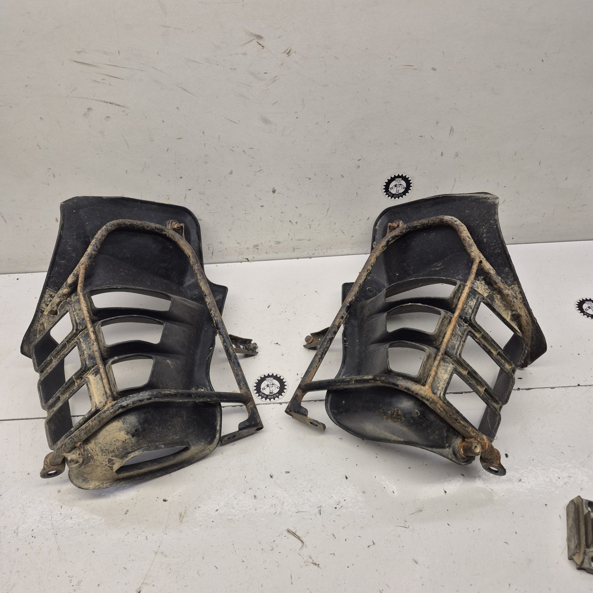 protection triangle suzuki 400 ltz-2