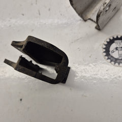 guide chaine suzuki 450 ltr-2