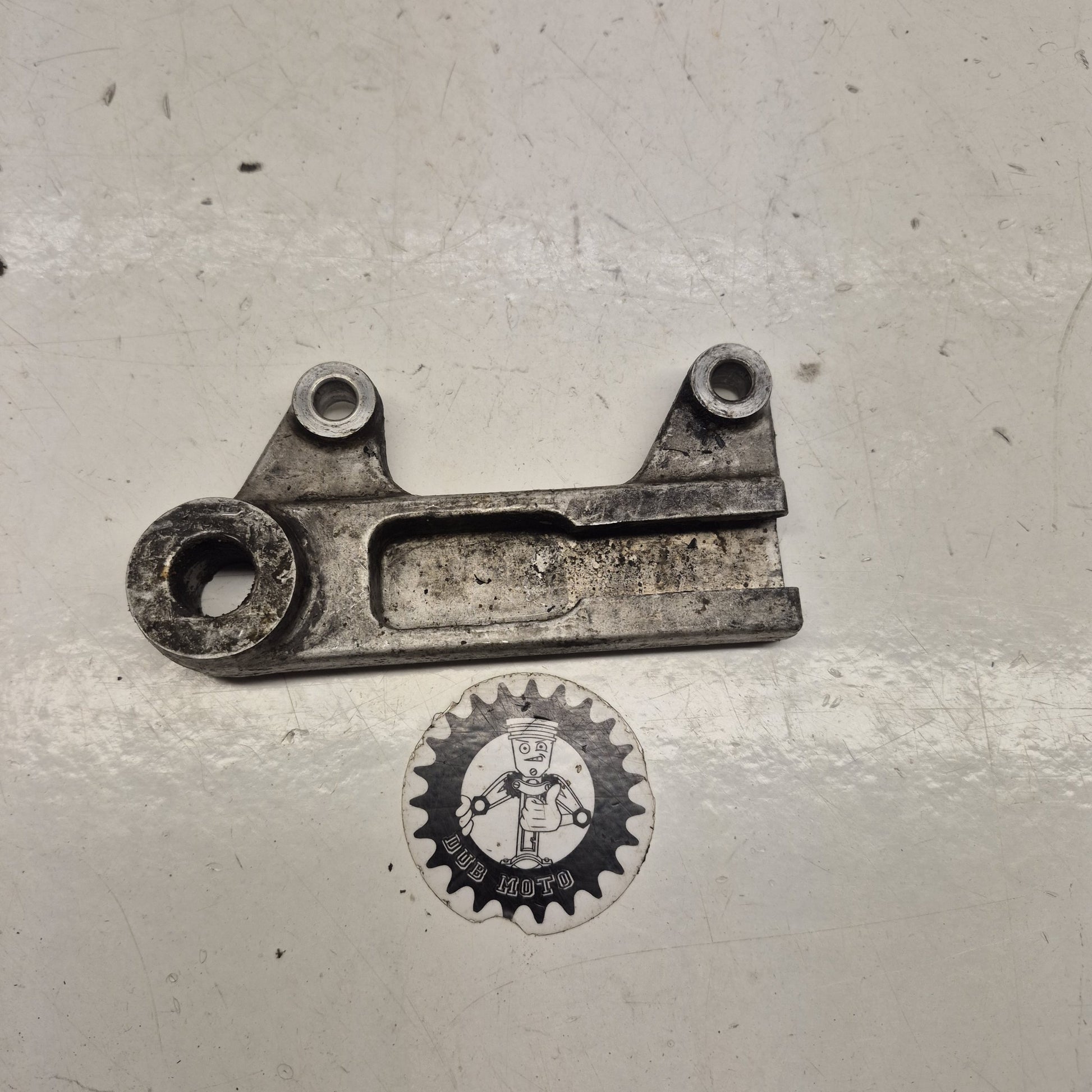 support etrier suzuki 85 rm-1