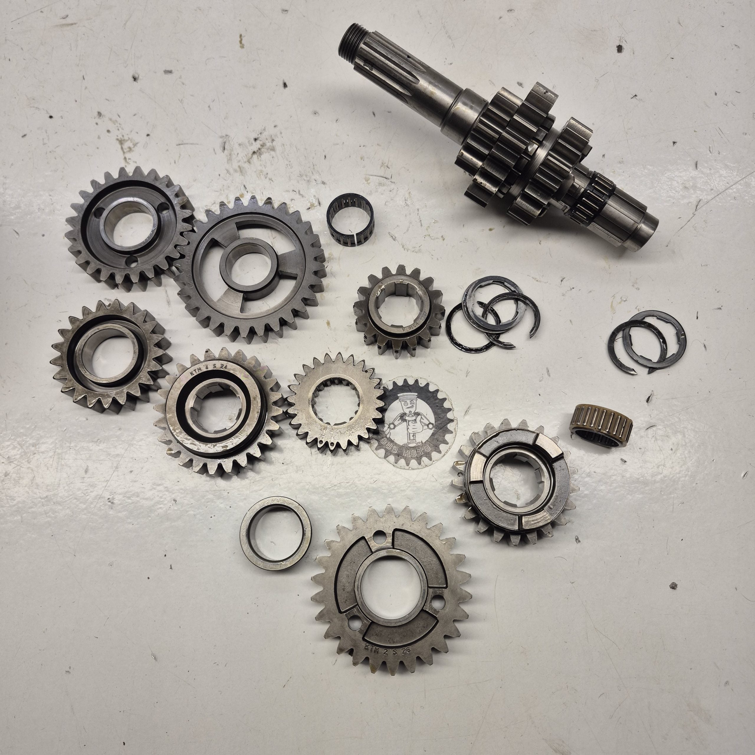 boite de vitesse incomplete ktm 350 sxf 2011
