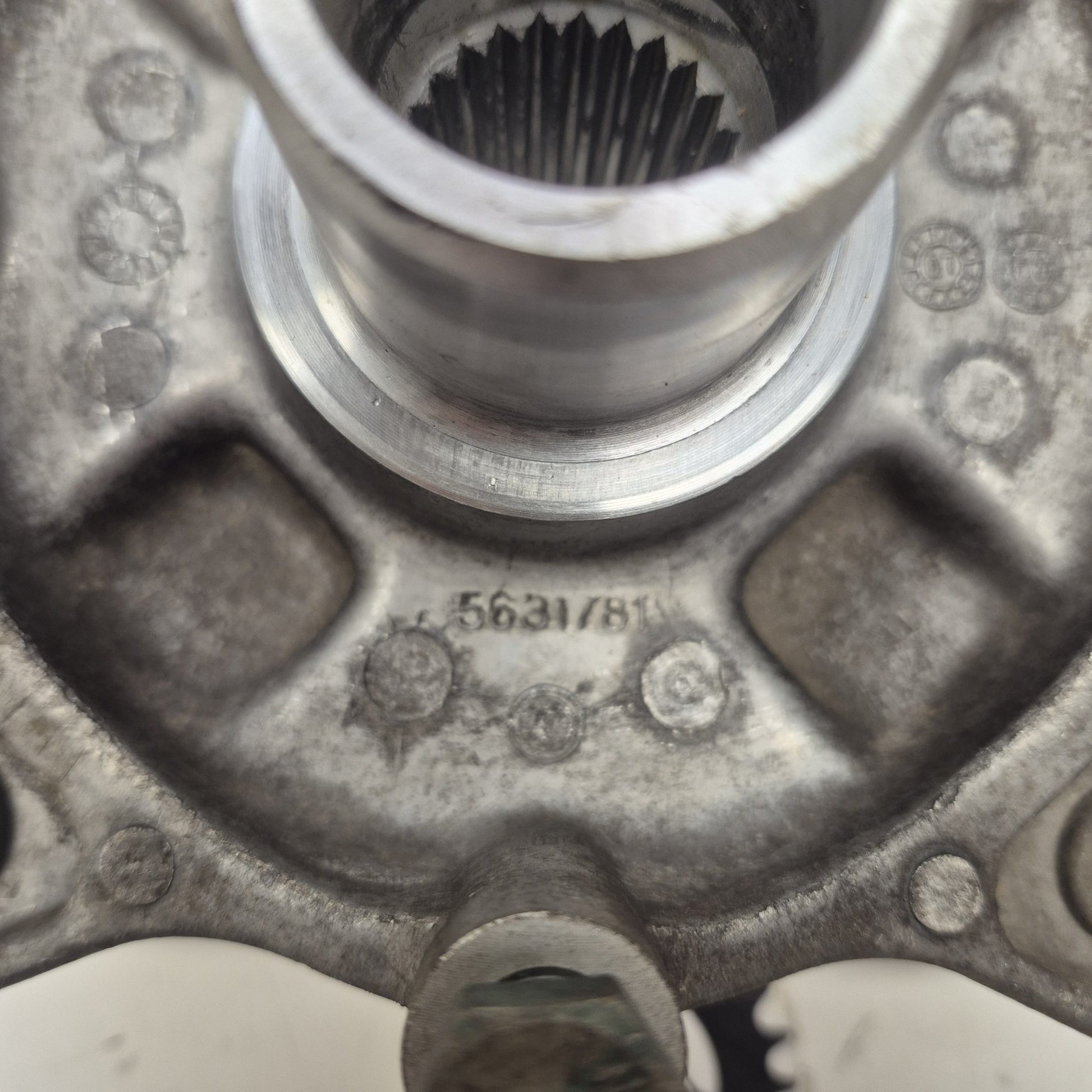 moyeux roue arriere polaris  500  5631781-3