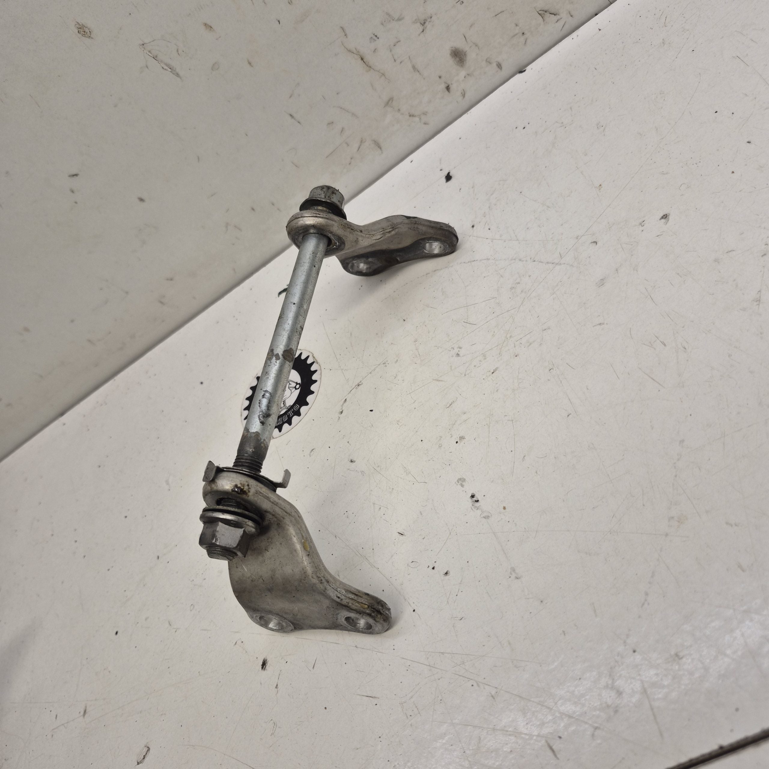 support moteur yamaha 250 yzf 2012