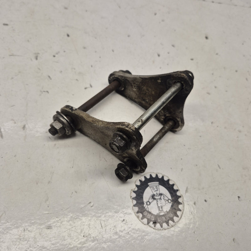 support moteur suzuki 250 ts 1984-1
