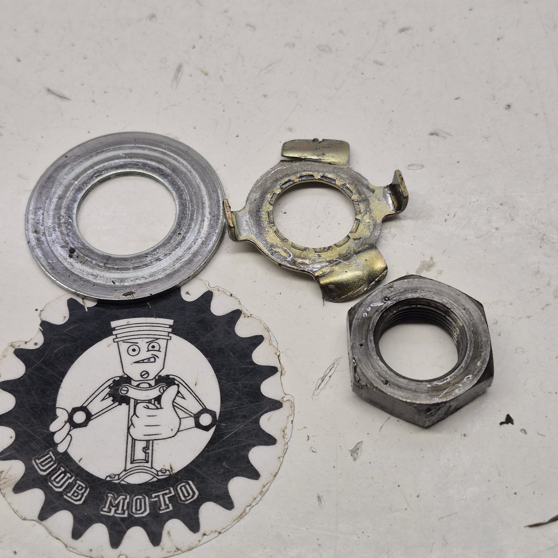 ecrous rondelle embrayage yamaha 125 yz 1989-1