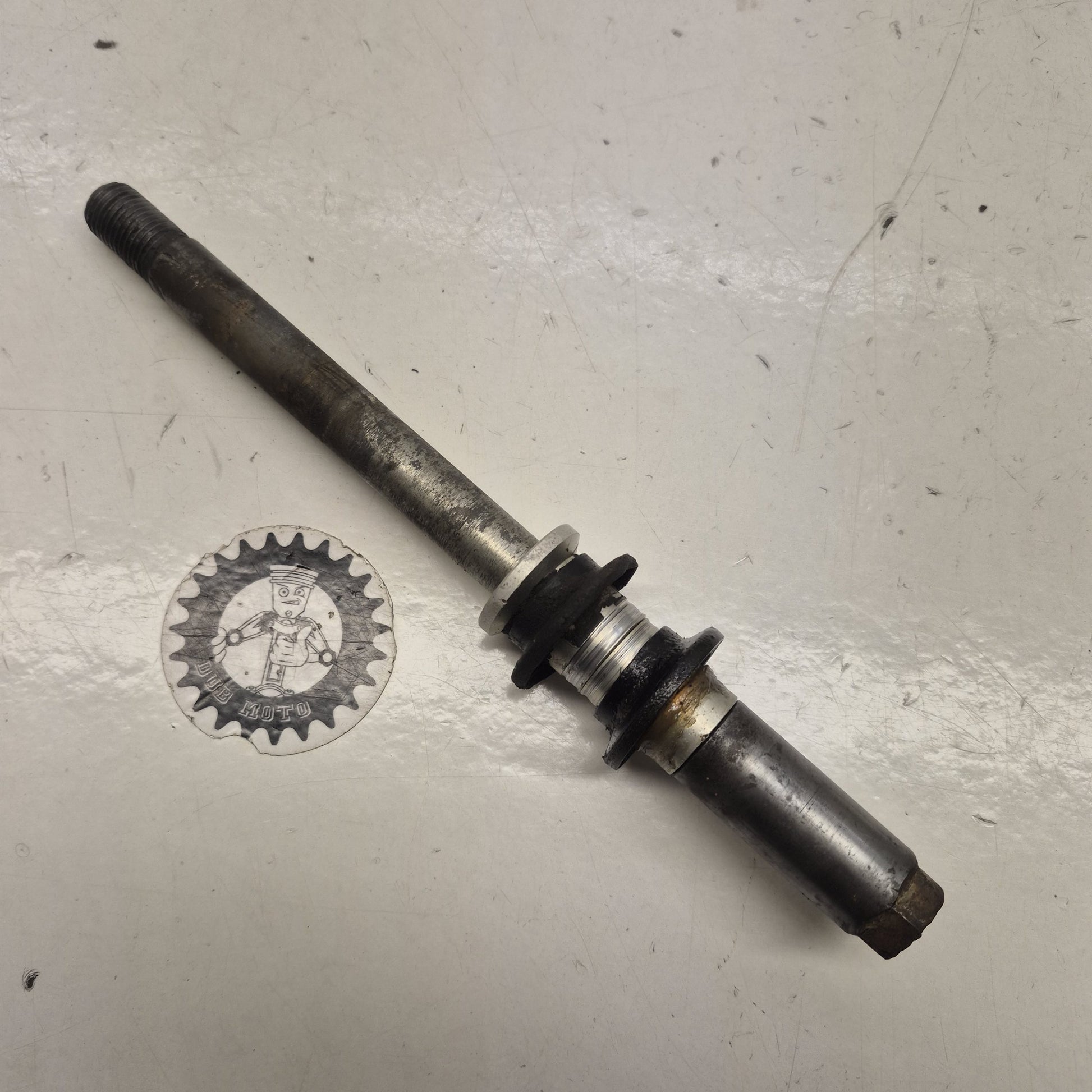 axe roue avant yamaha 125 yz 1989-1