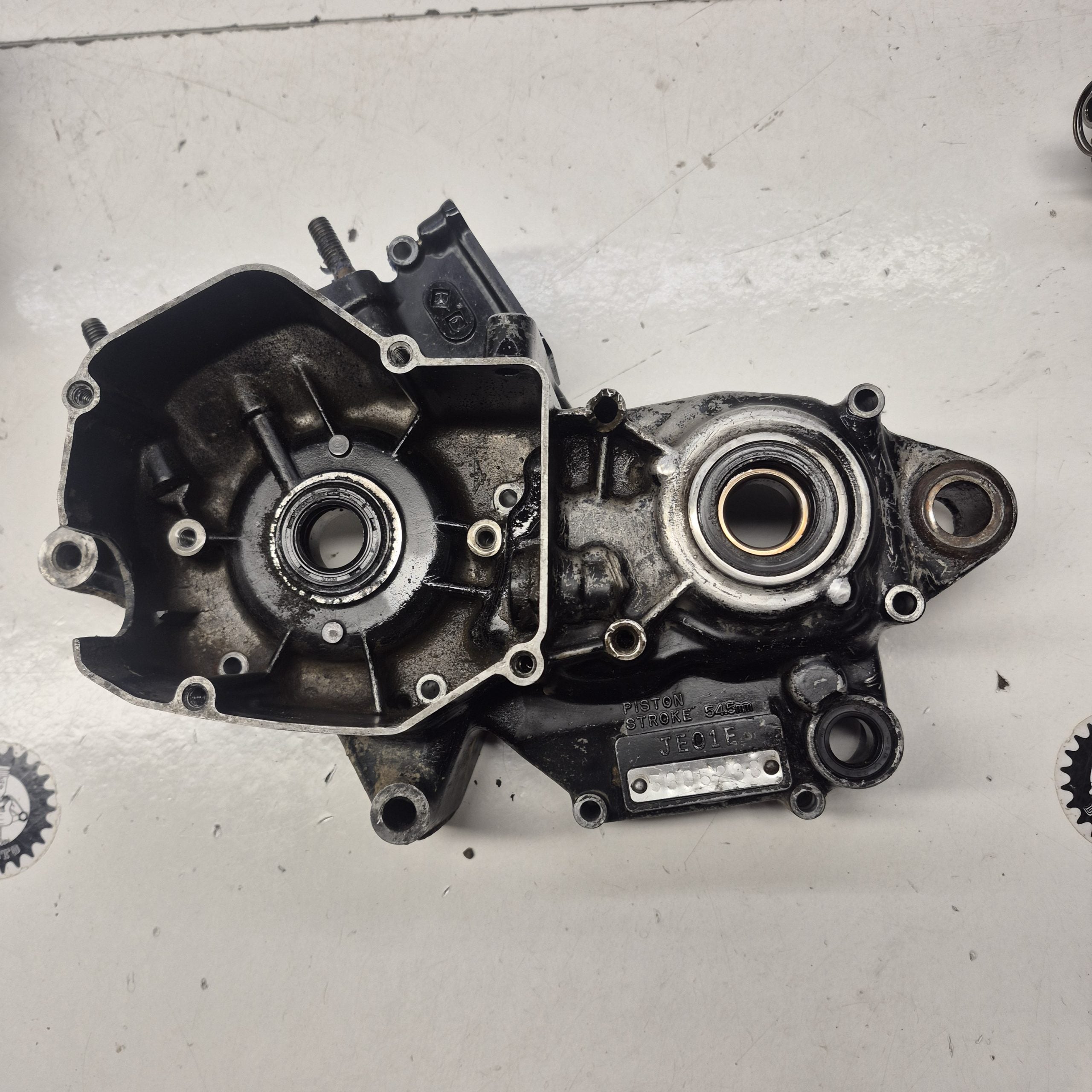 carters moteur honda 125 cr 1992-6