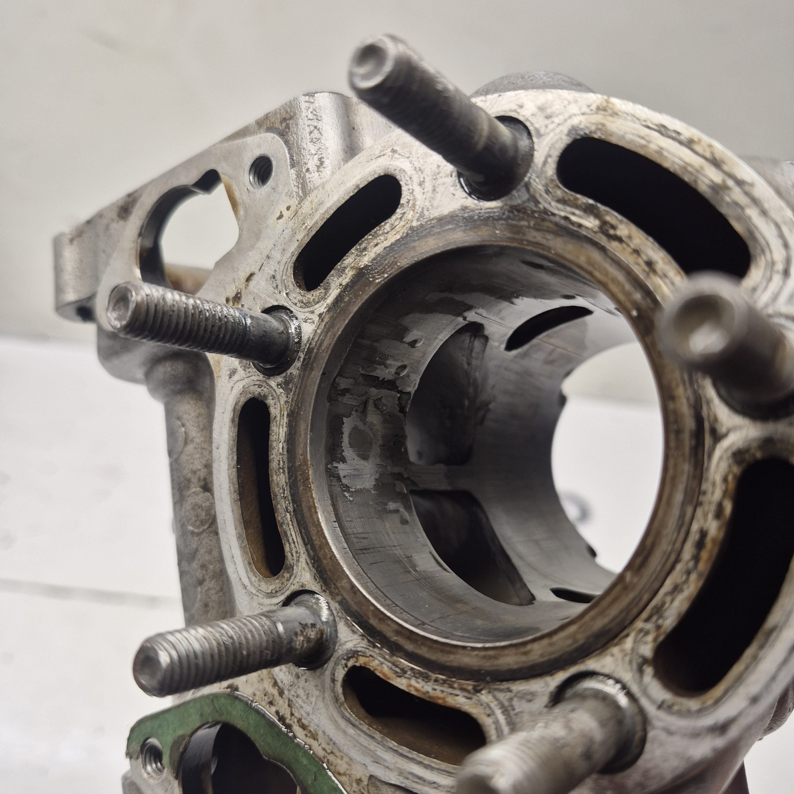 cylindre en l'etat honda 125 cr 1992-3
