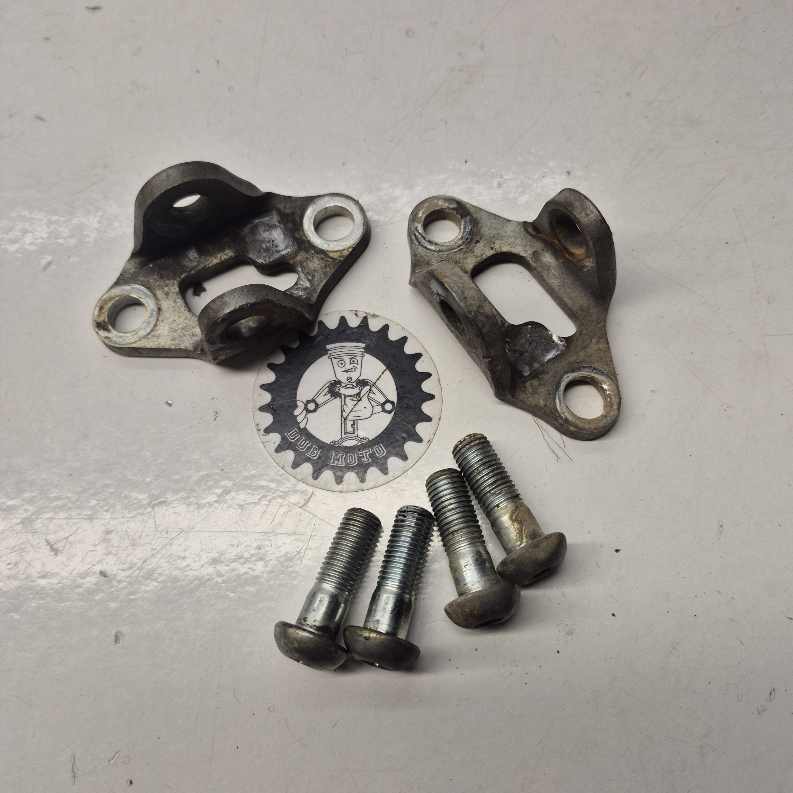 support cales pieds honda 125 cr 1998