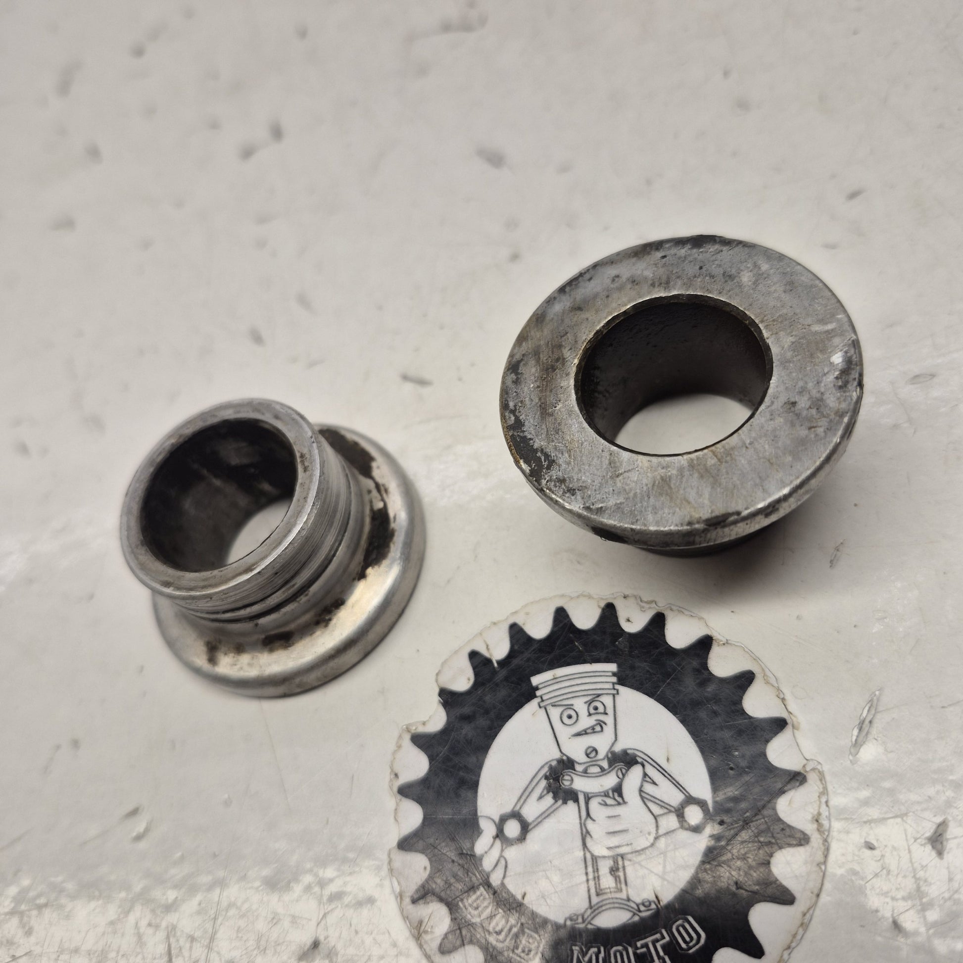 entretoise roue arriere honda 125 cr 1998-1