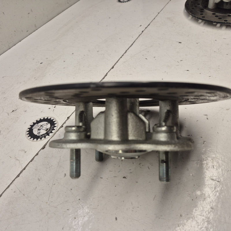 moyeux de roue tgb-3