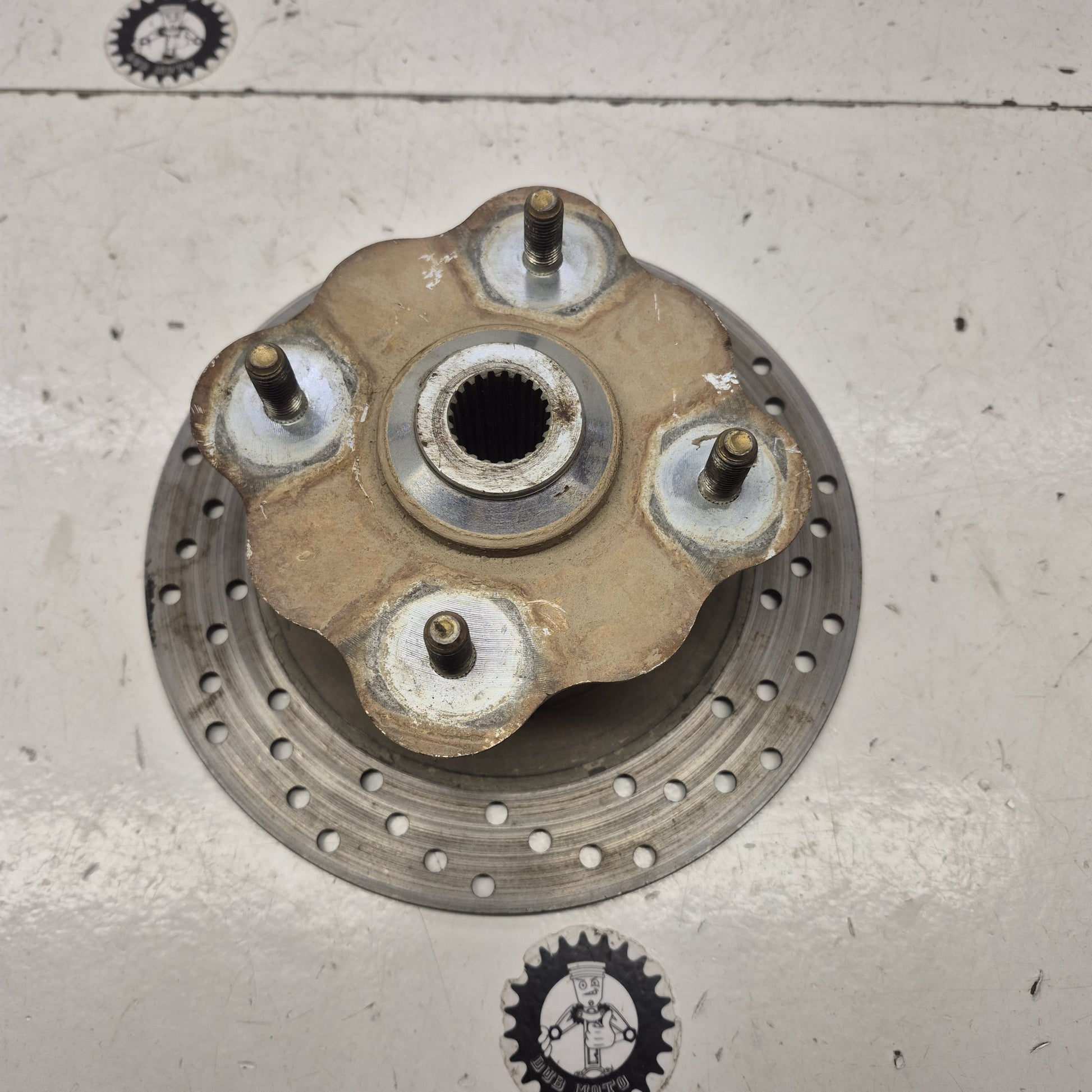 moyeux de roue tgb-1