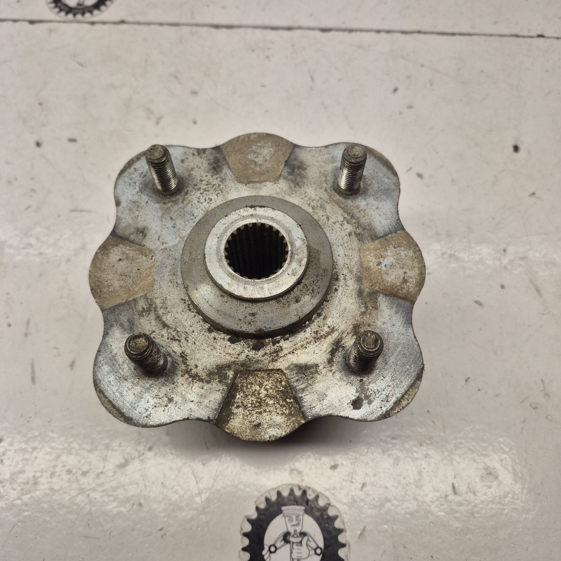 moyeux de roue tgb-1