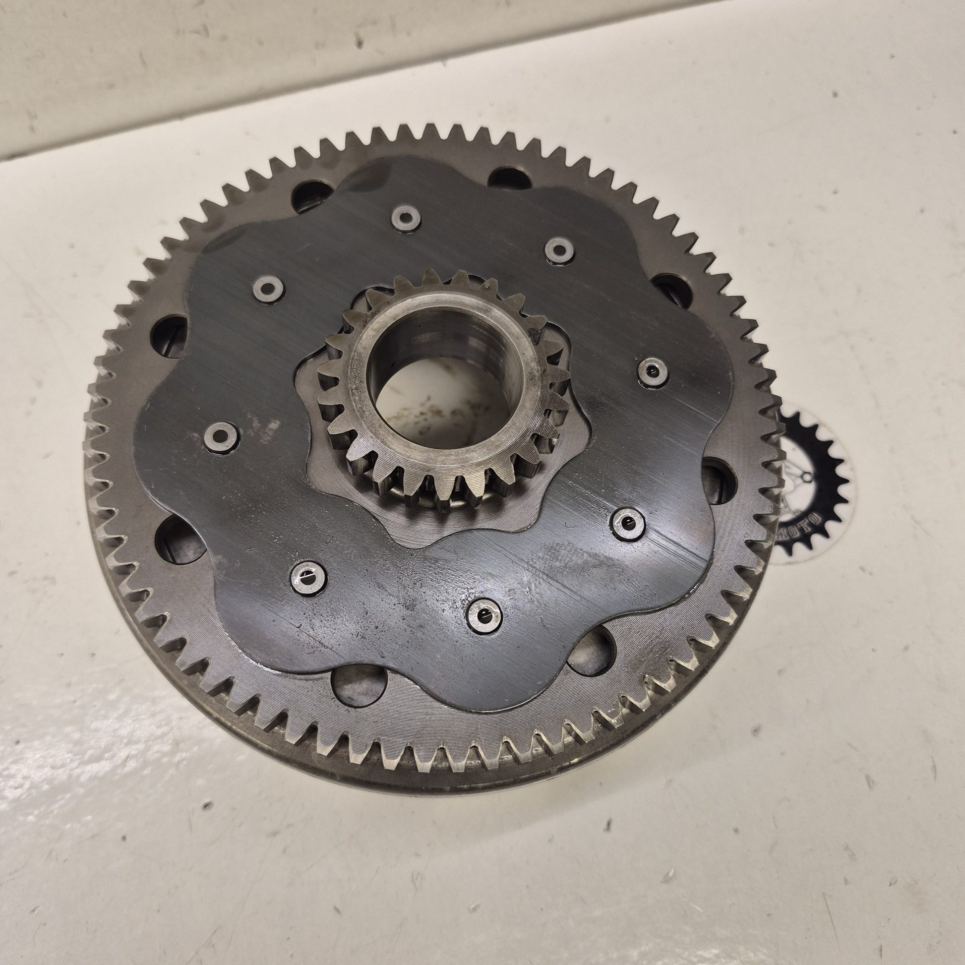 cloche embrayage en l'etat ktm 250 egs exc 1998  58132001000-4