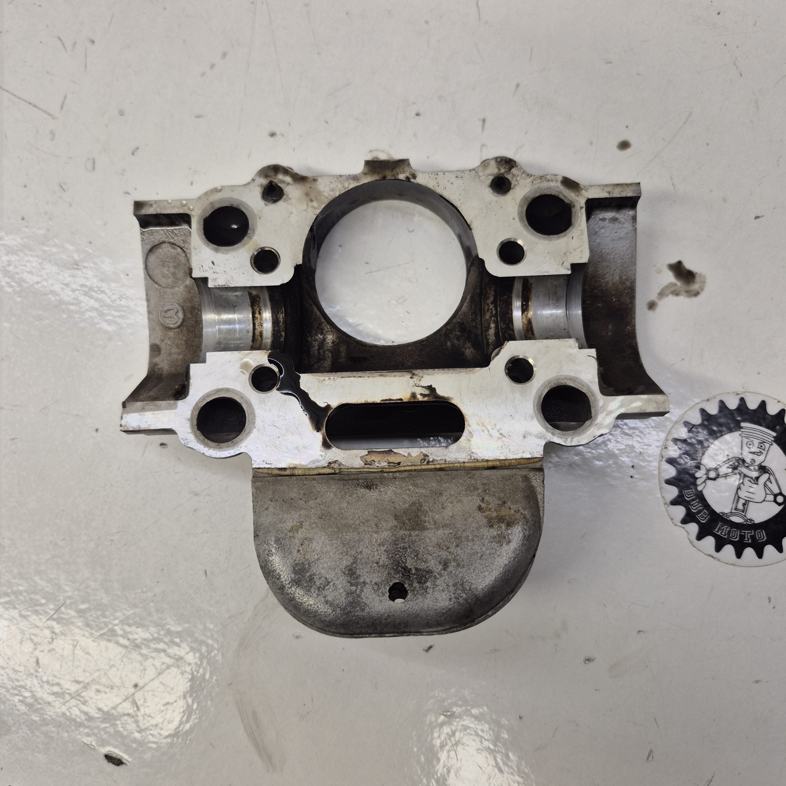 carter flasque de valve ktm 250 egs exc 1998