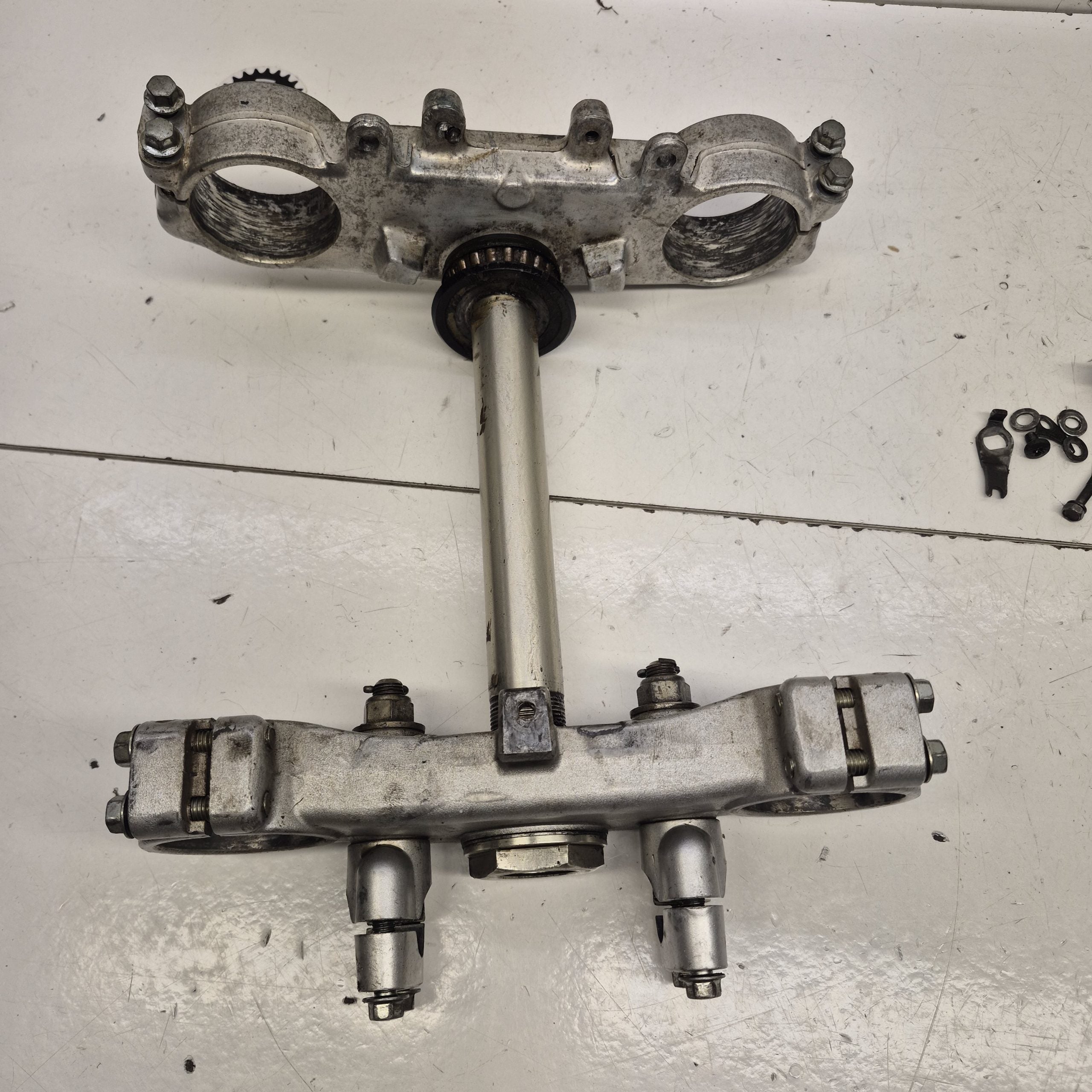 té de fourche yamaha 125 yz 1993