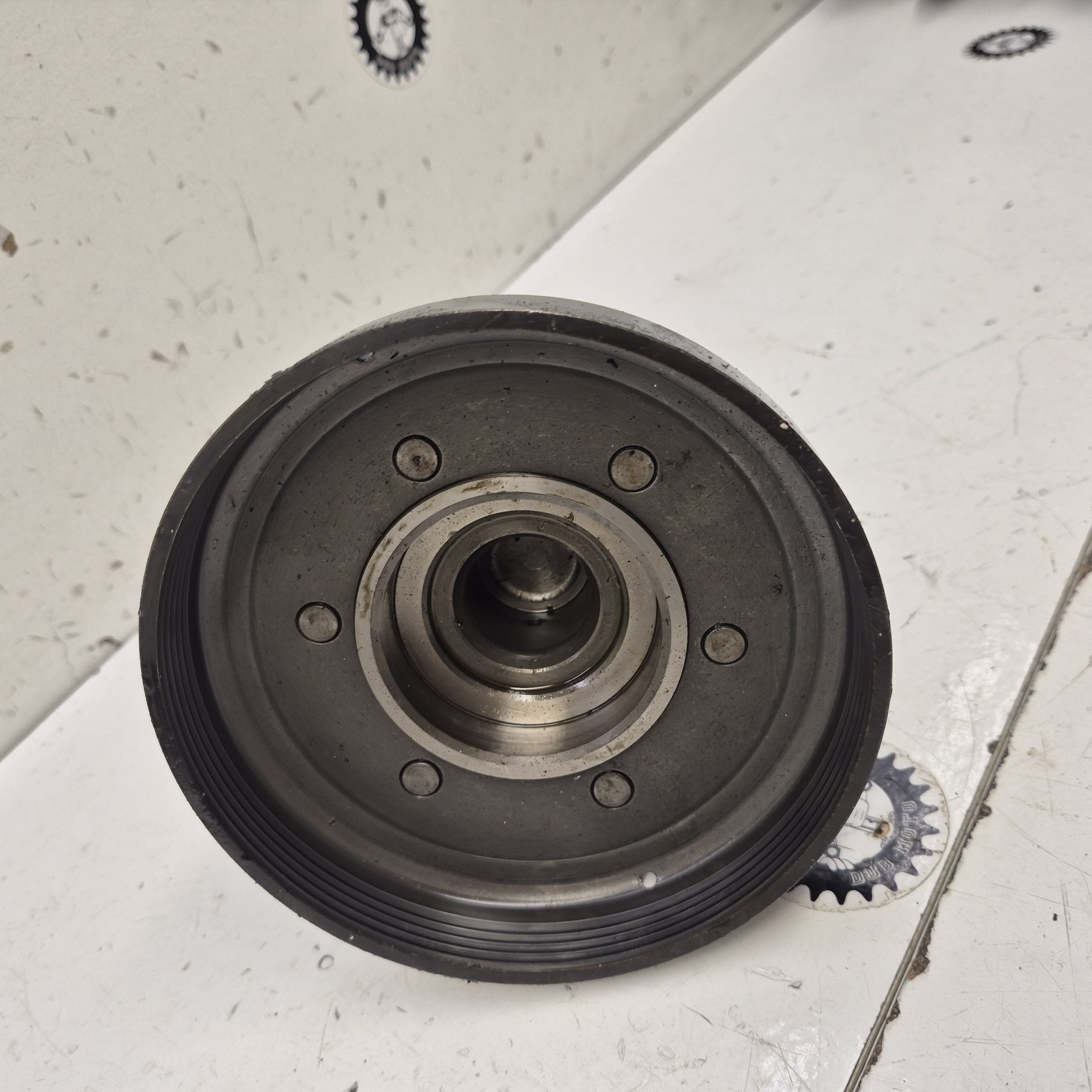 cloche embrayage tgb