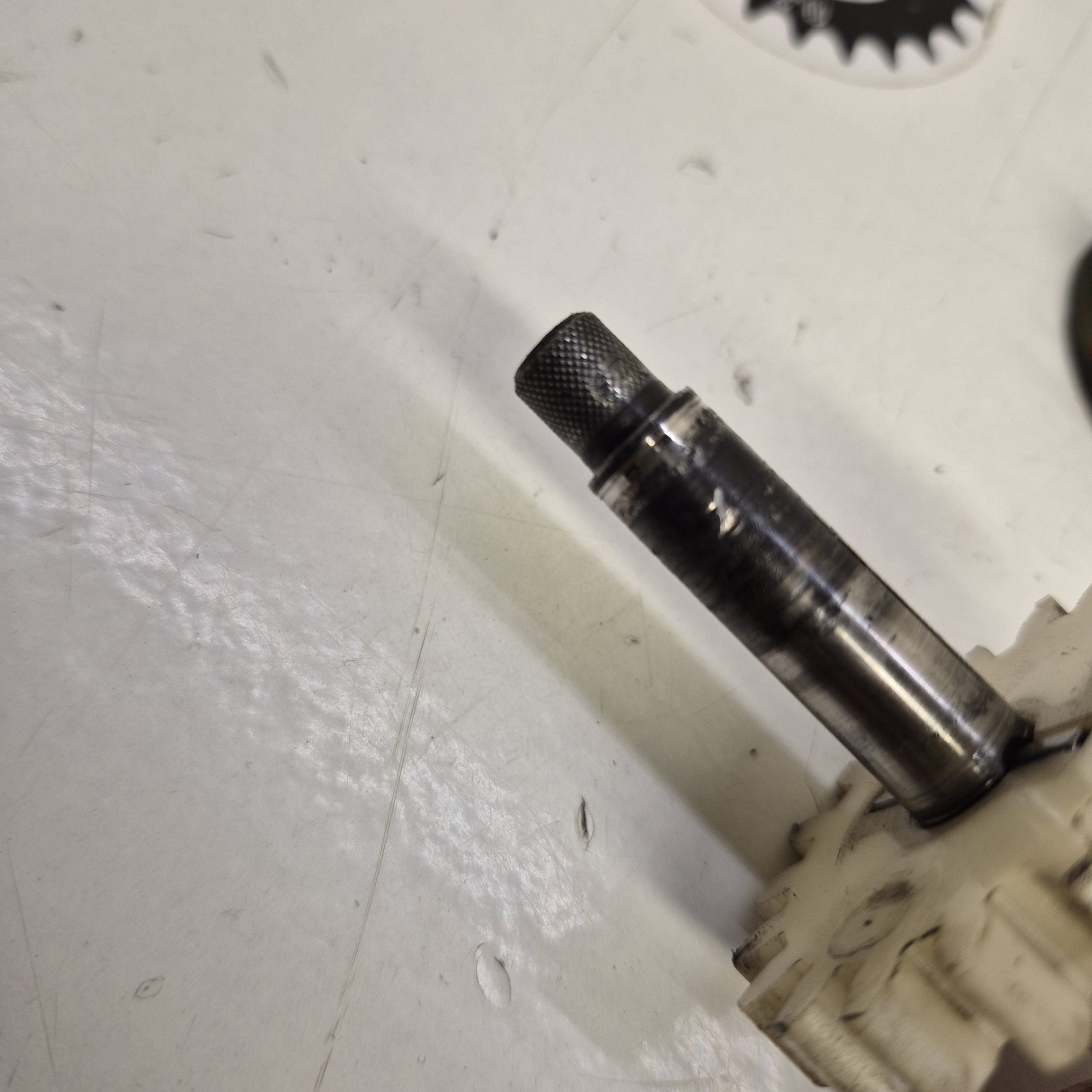 axe pompe a eau yamaha 250 yz 1984