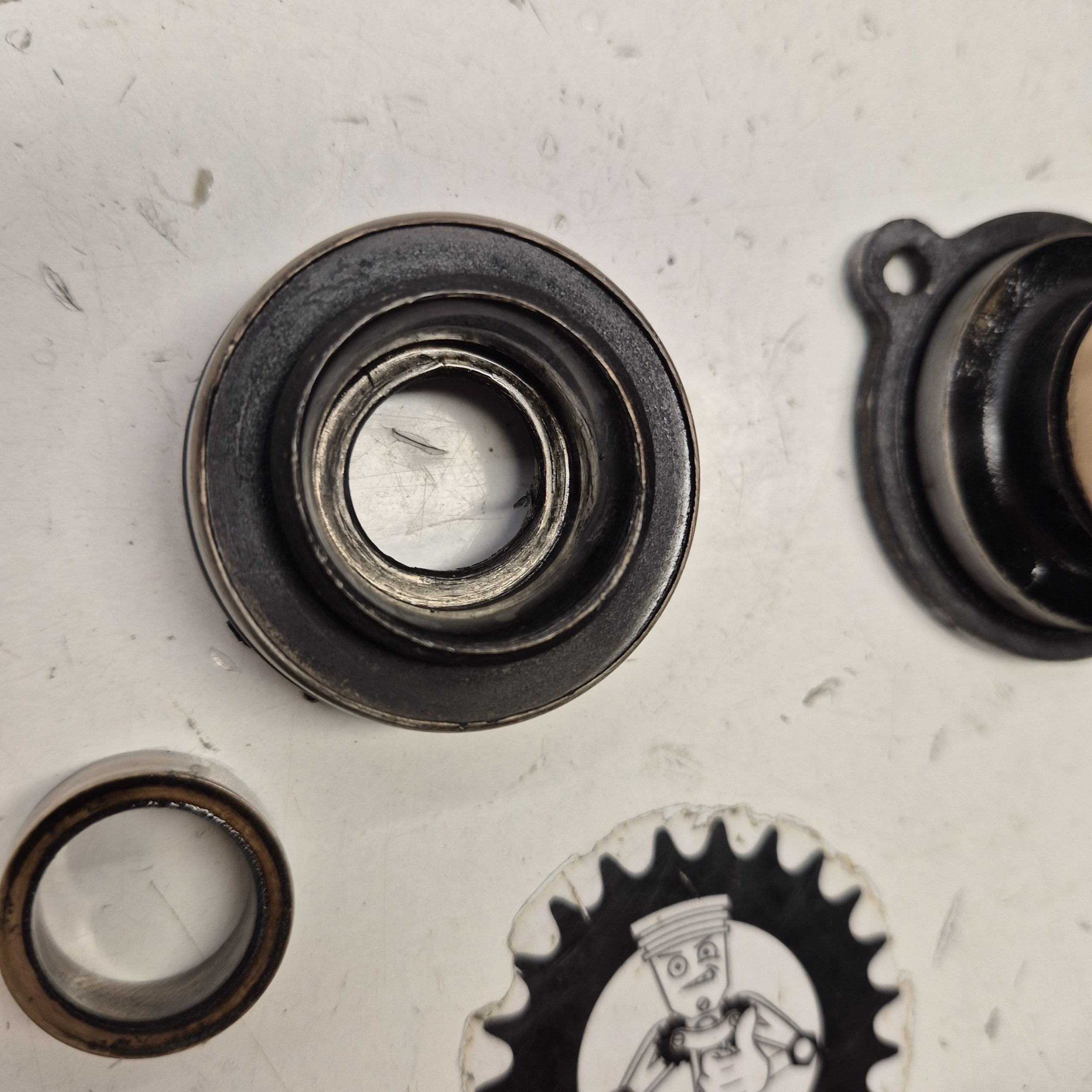 support de valve yamaha 250 yz 1984