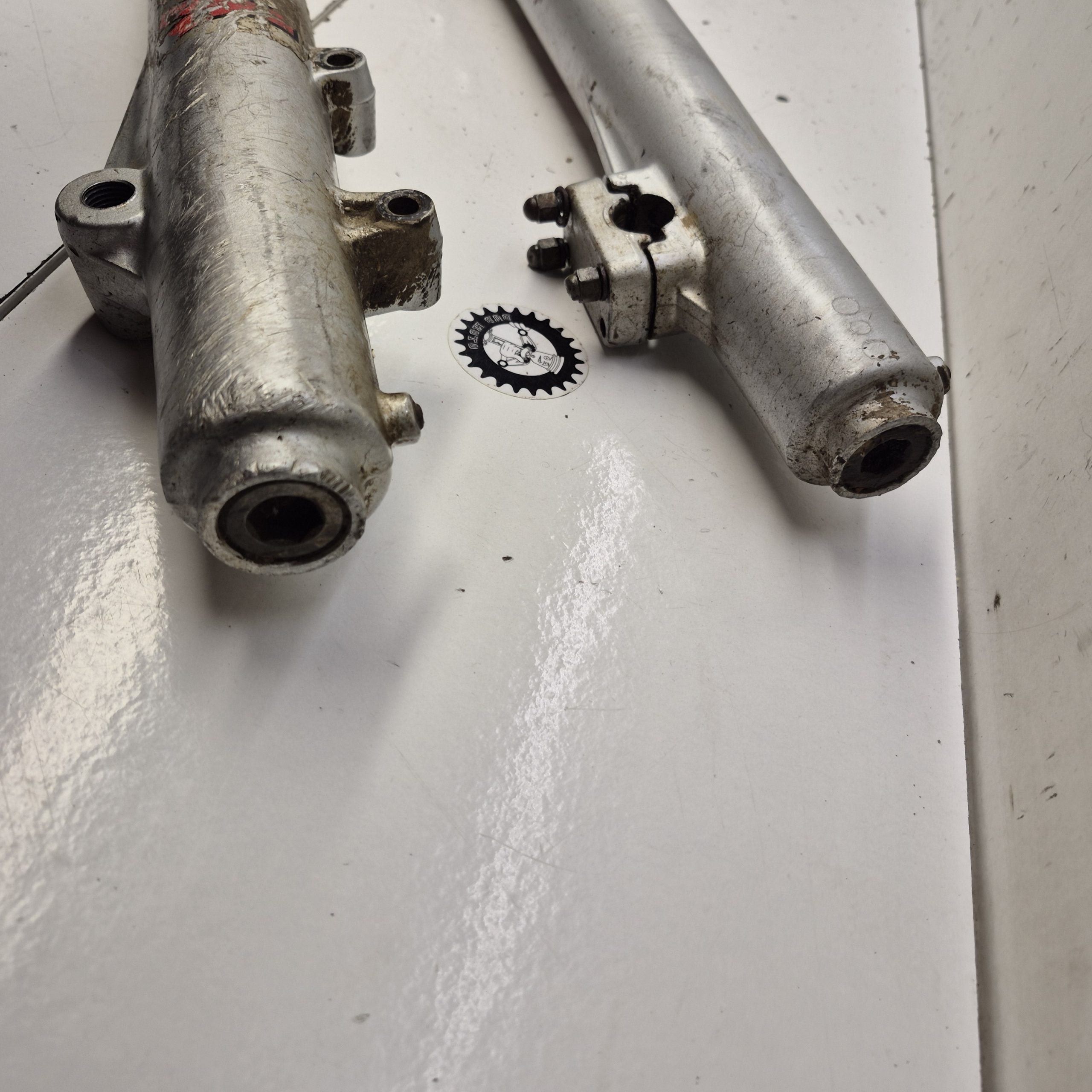 fourche yamaha 250 yz 1984-4