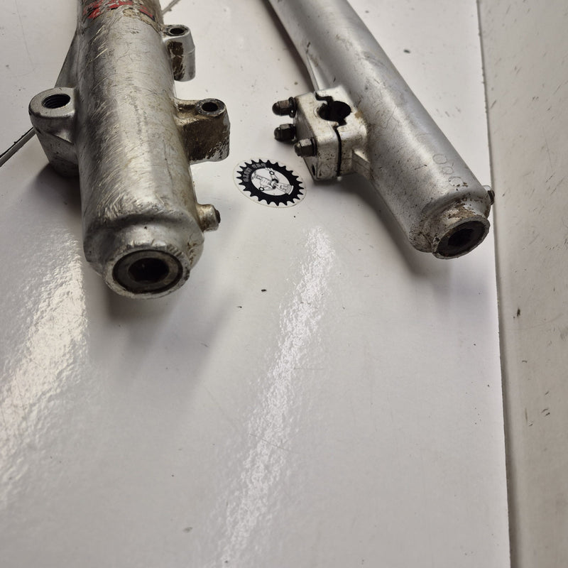 fourche yamaha 250 yz 1984-4