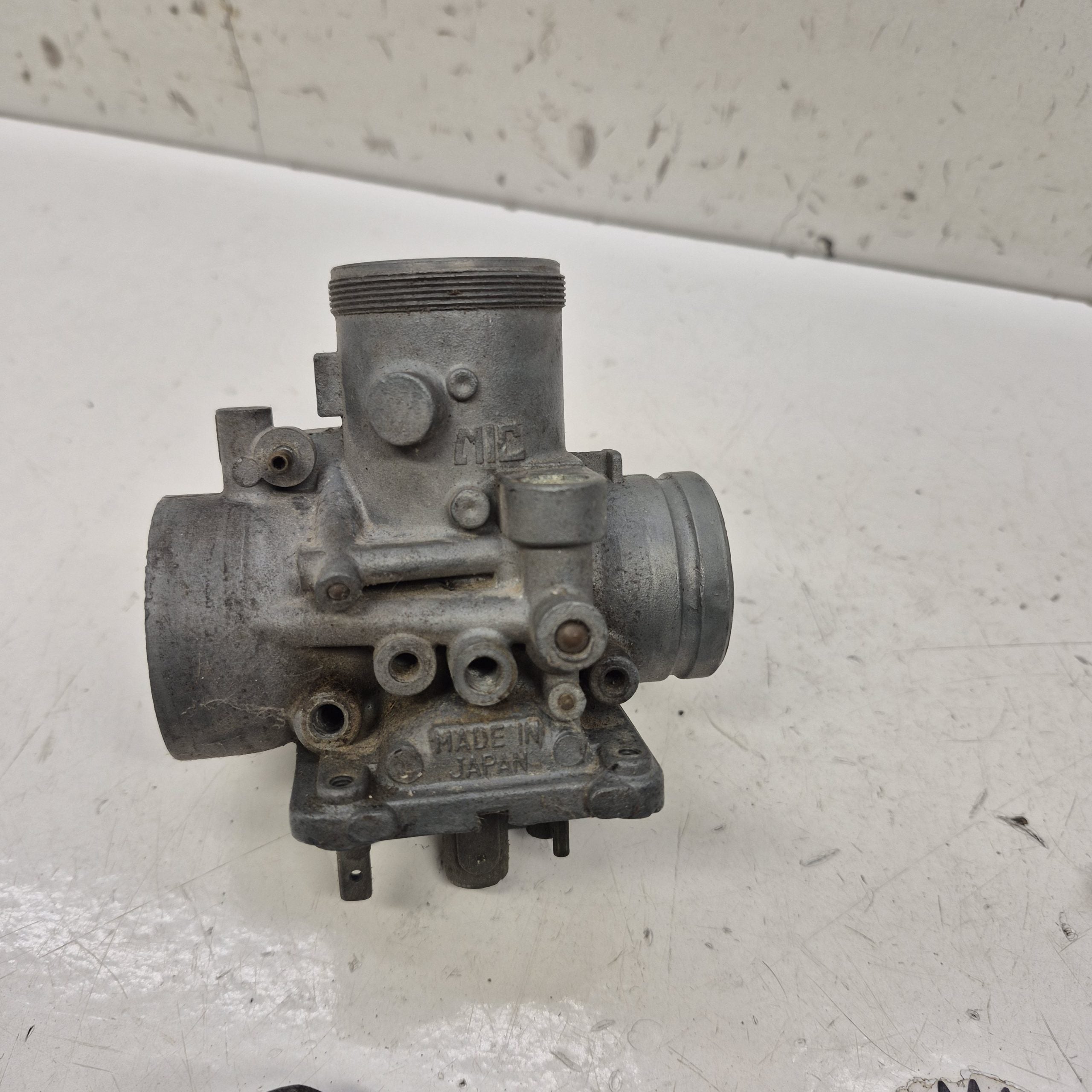 element carburateur mikuni-4