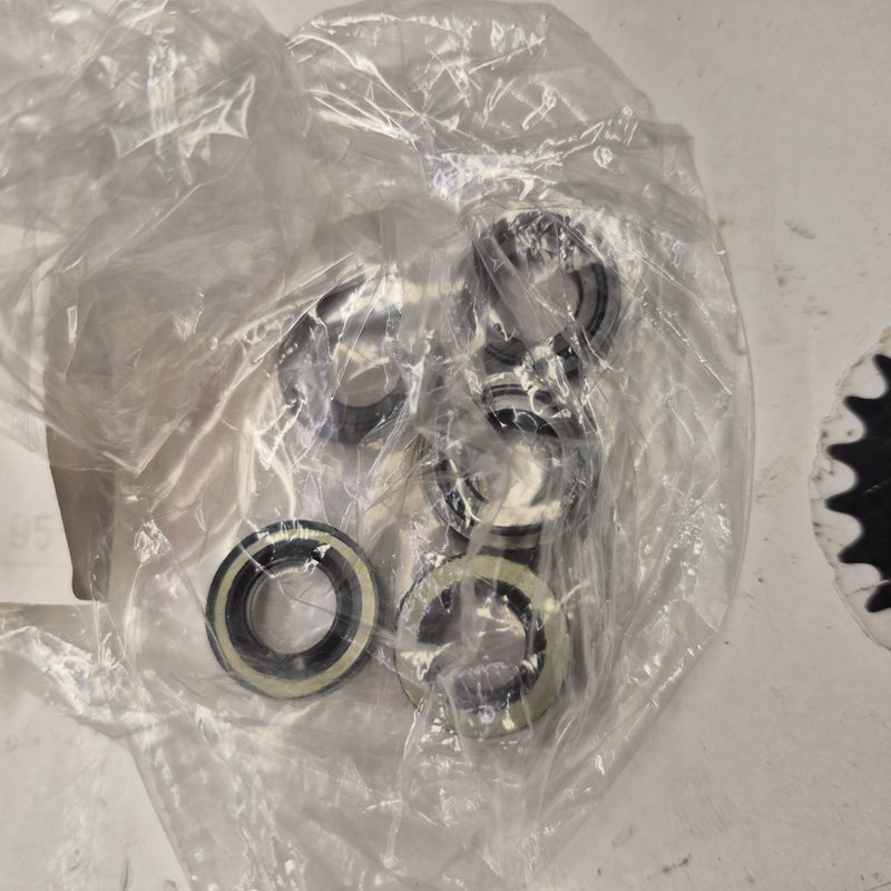 jooint vis couvre culasse X5 kawasaki gpx gpz zzr  92055-1352-1