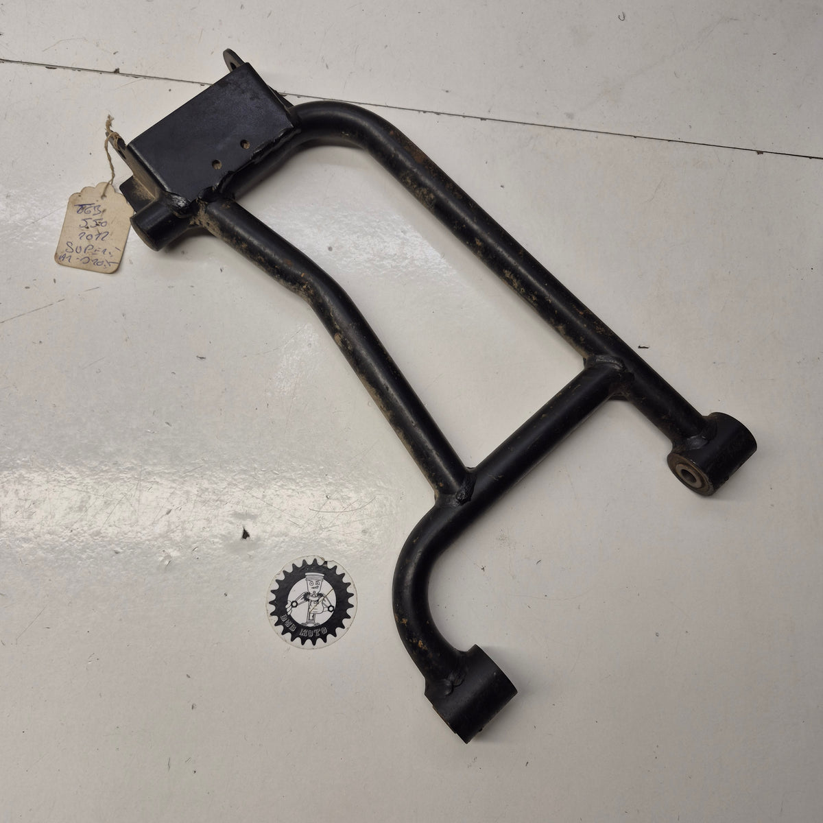 triangle superieur tgb 550 blade-2