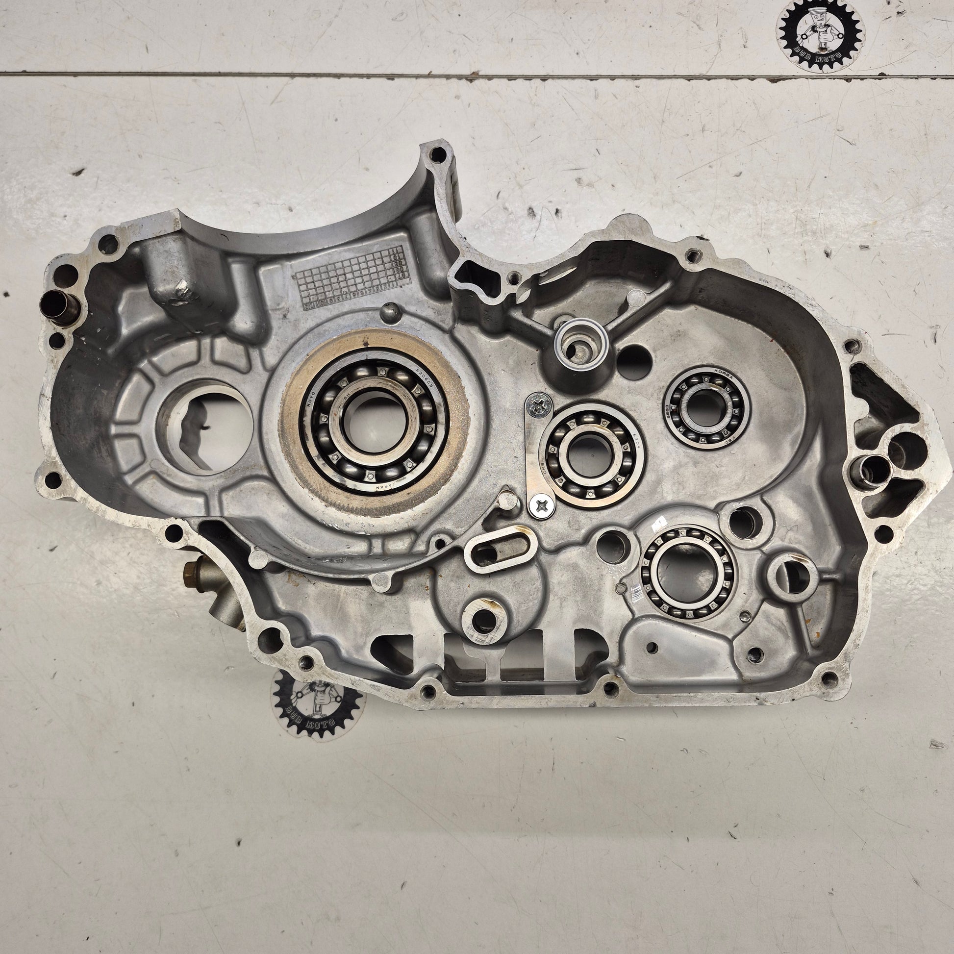 carters moteur triton 450-1