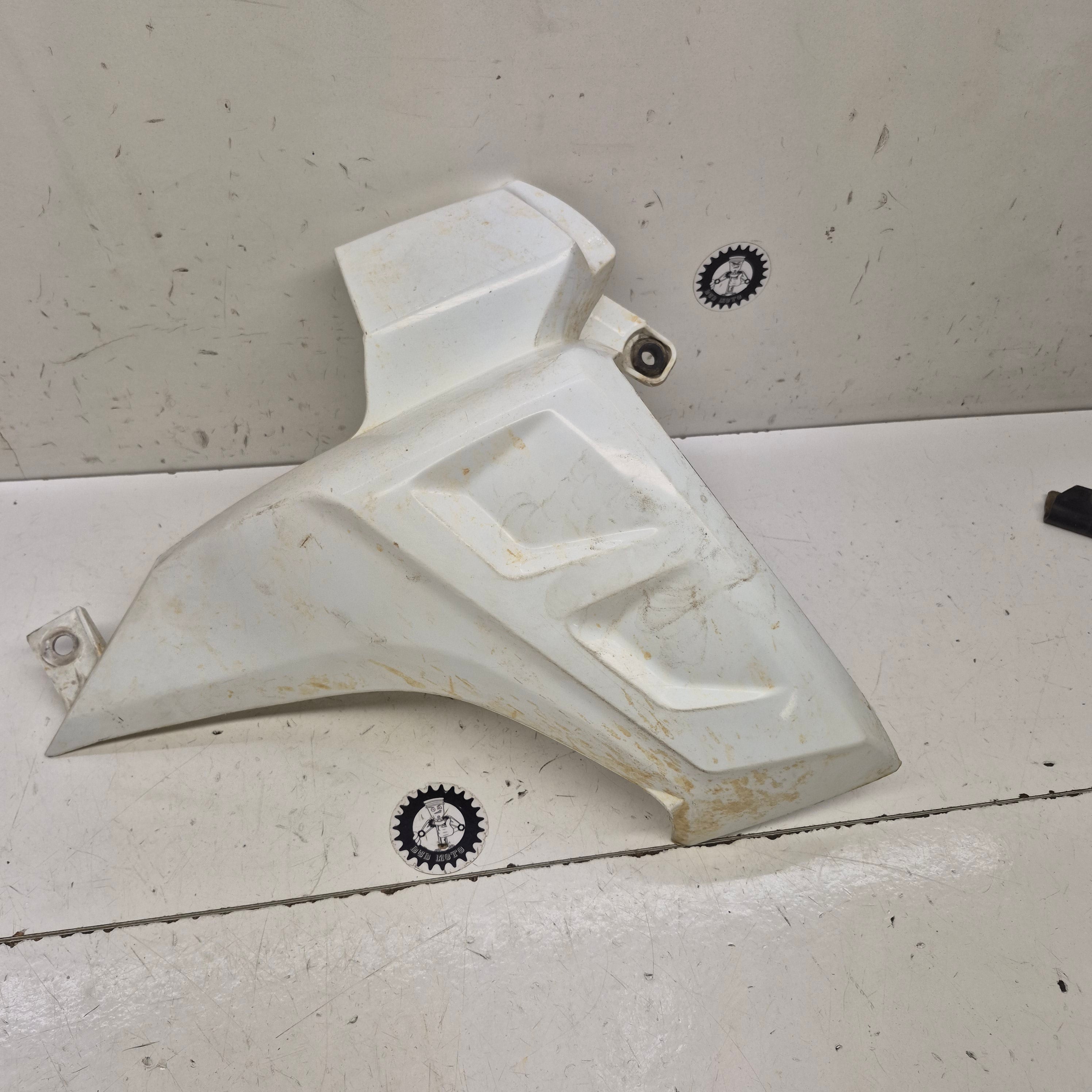 plastique triton 450