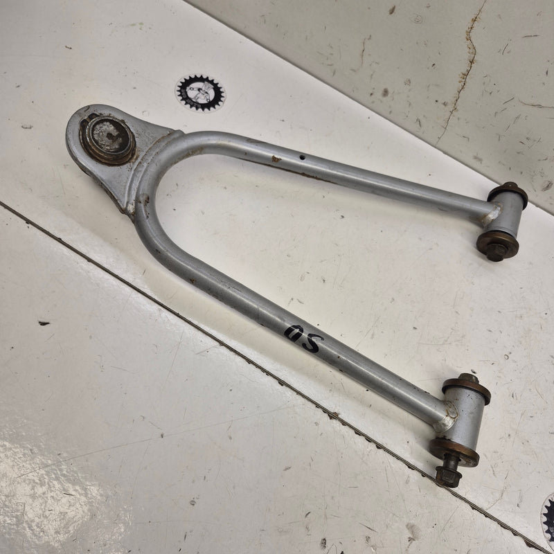 triangle supérieur triton 450-1