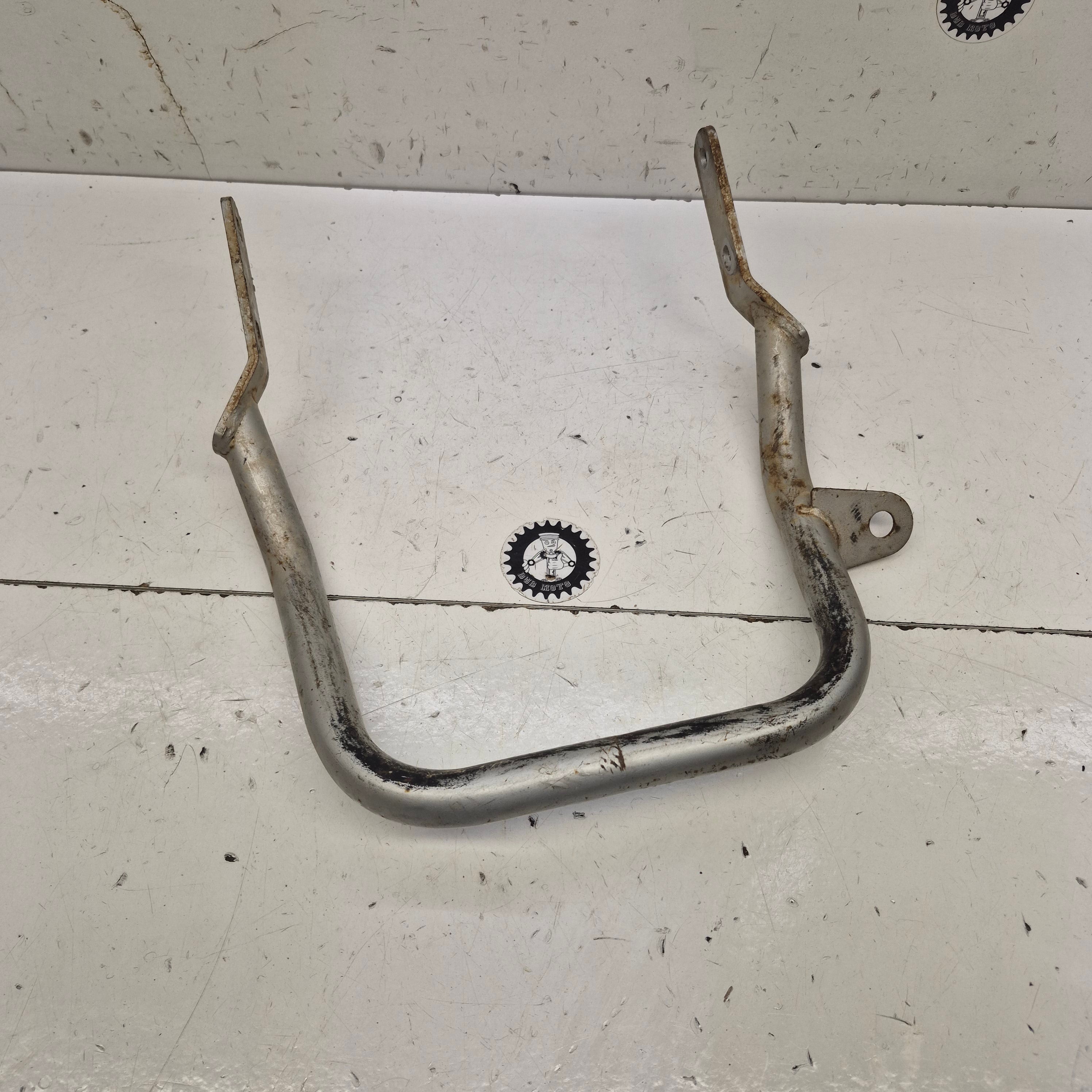 grab bar triton 450-2
