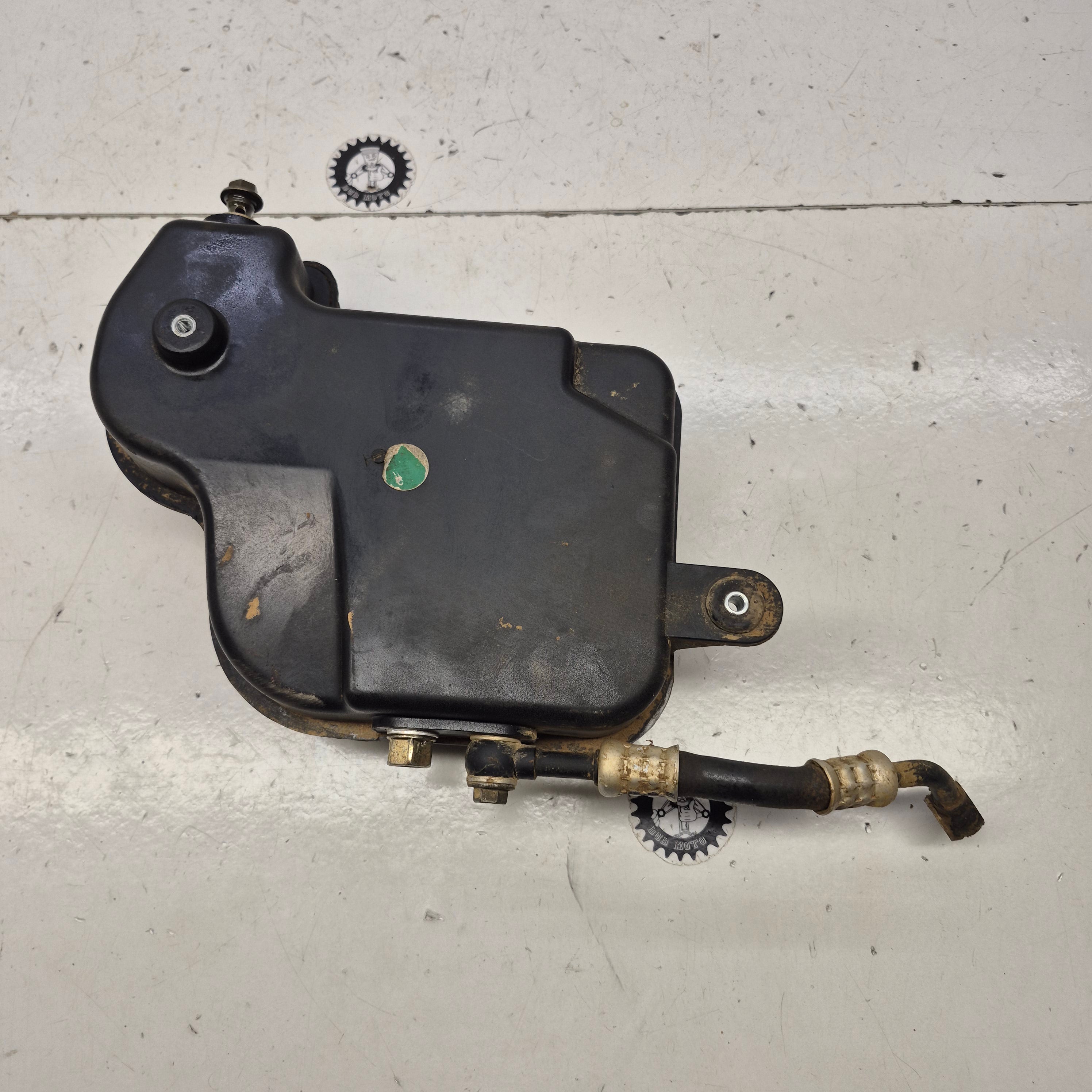 reservoir d'huile bache triton 450-2