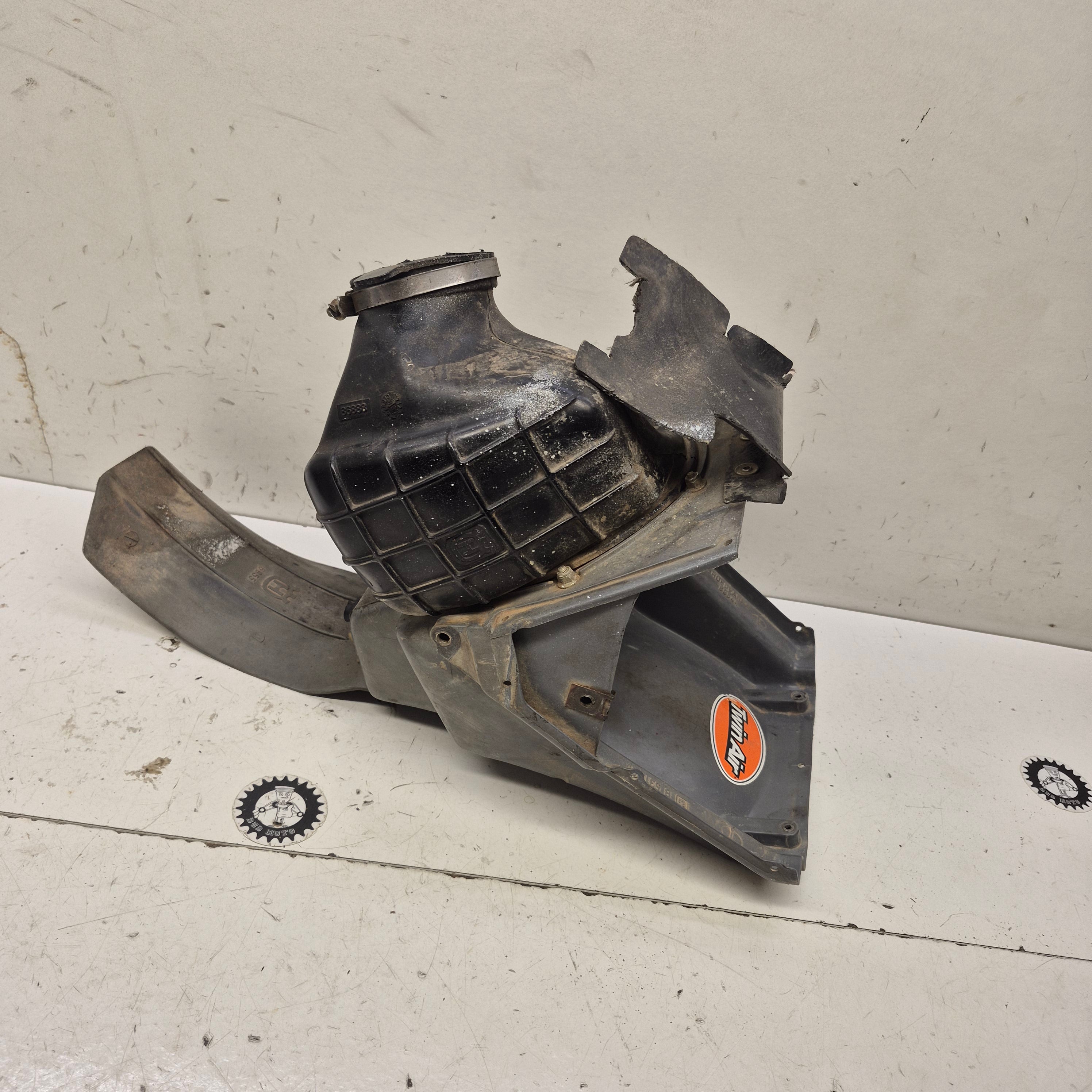 boite a air husqvarna 250 wr 2001-2