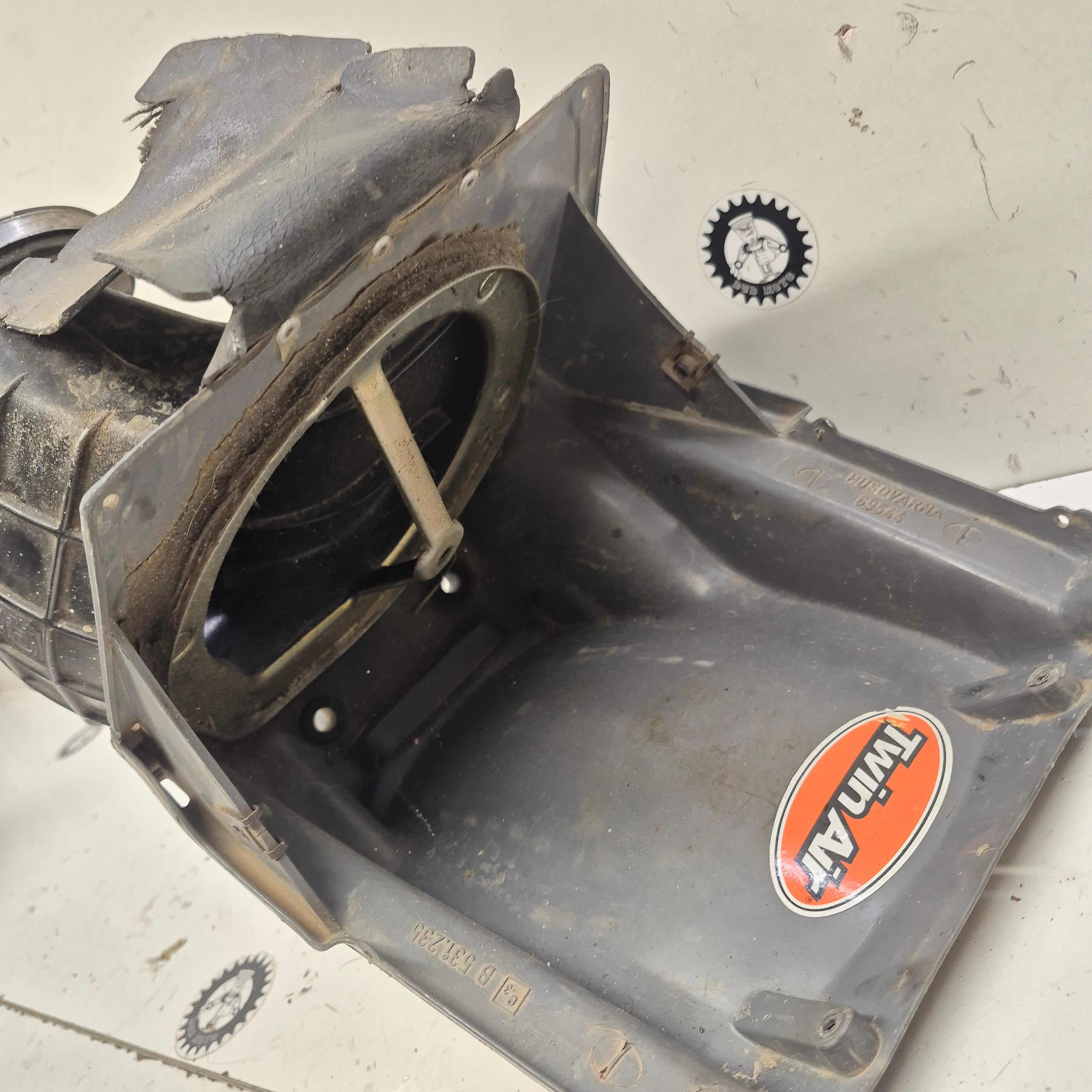 boite a air husqvarna 250 wr 2001-3