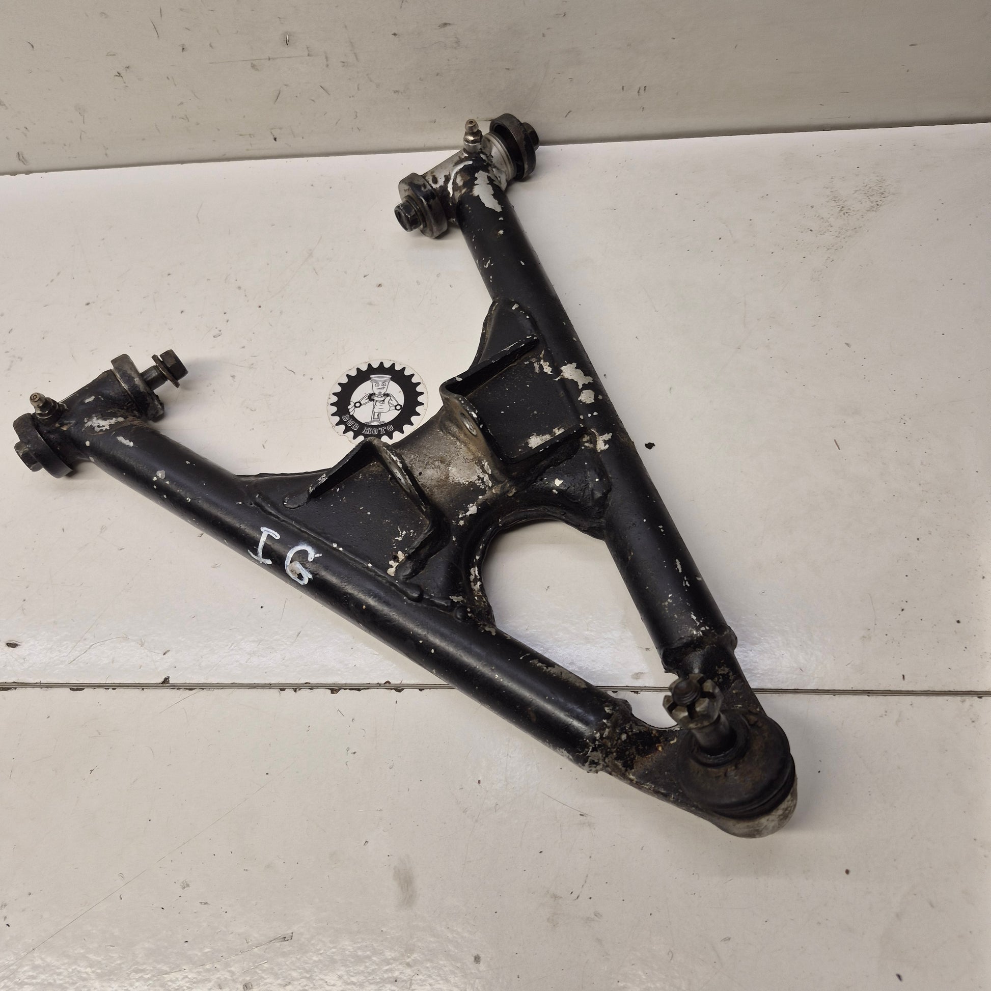 triangle inferieur gauche yamaha 350 warrior-1