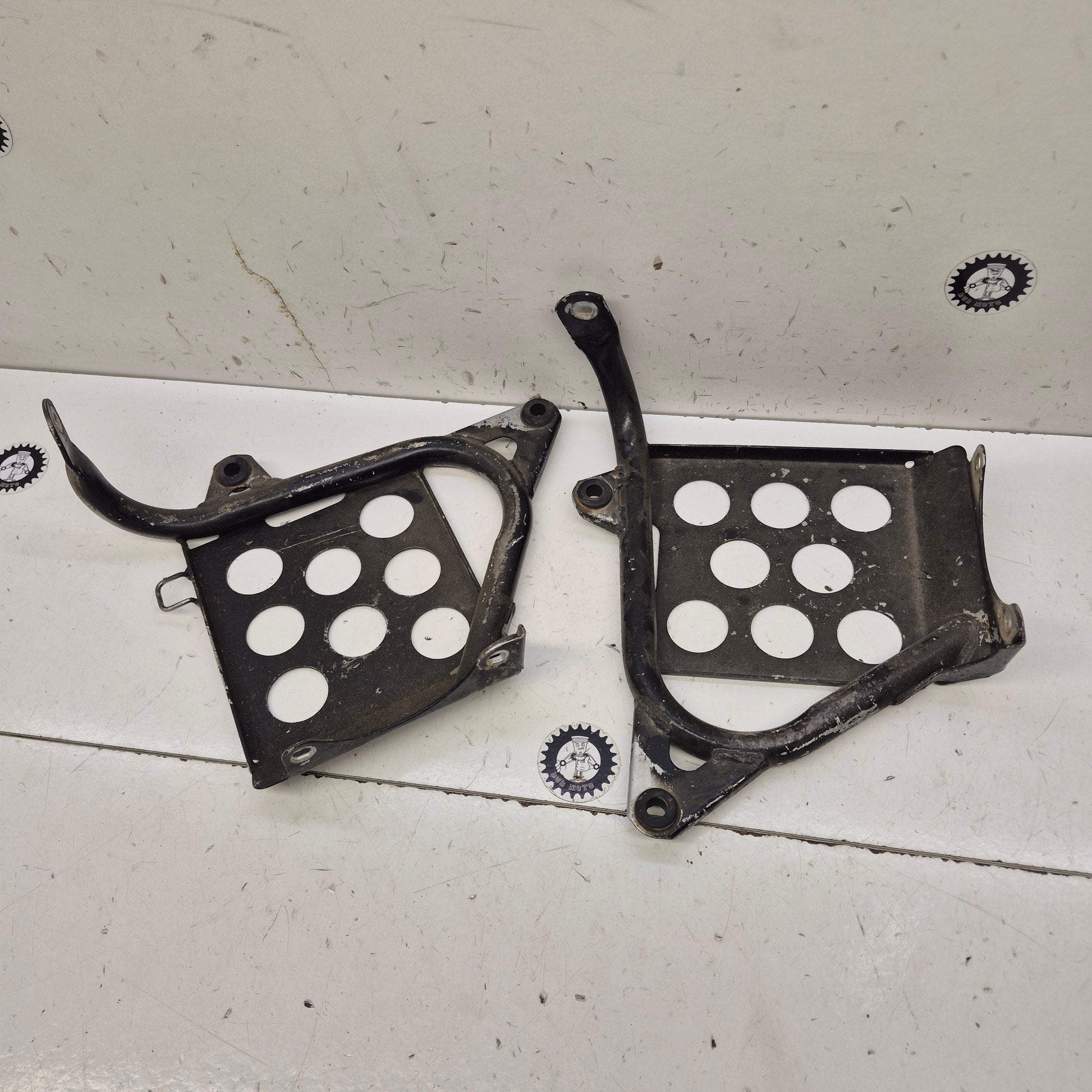 plaques de reposes pieds yamaha 350 warrior-1