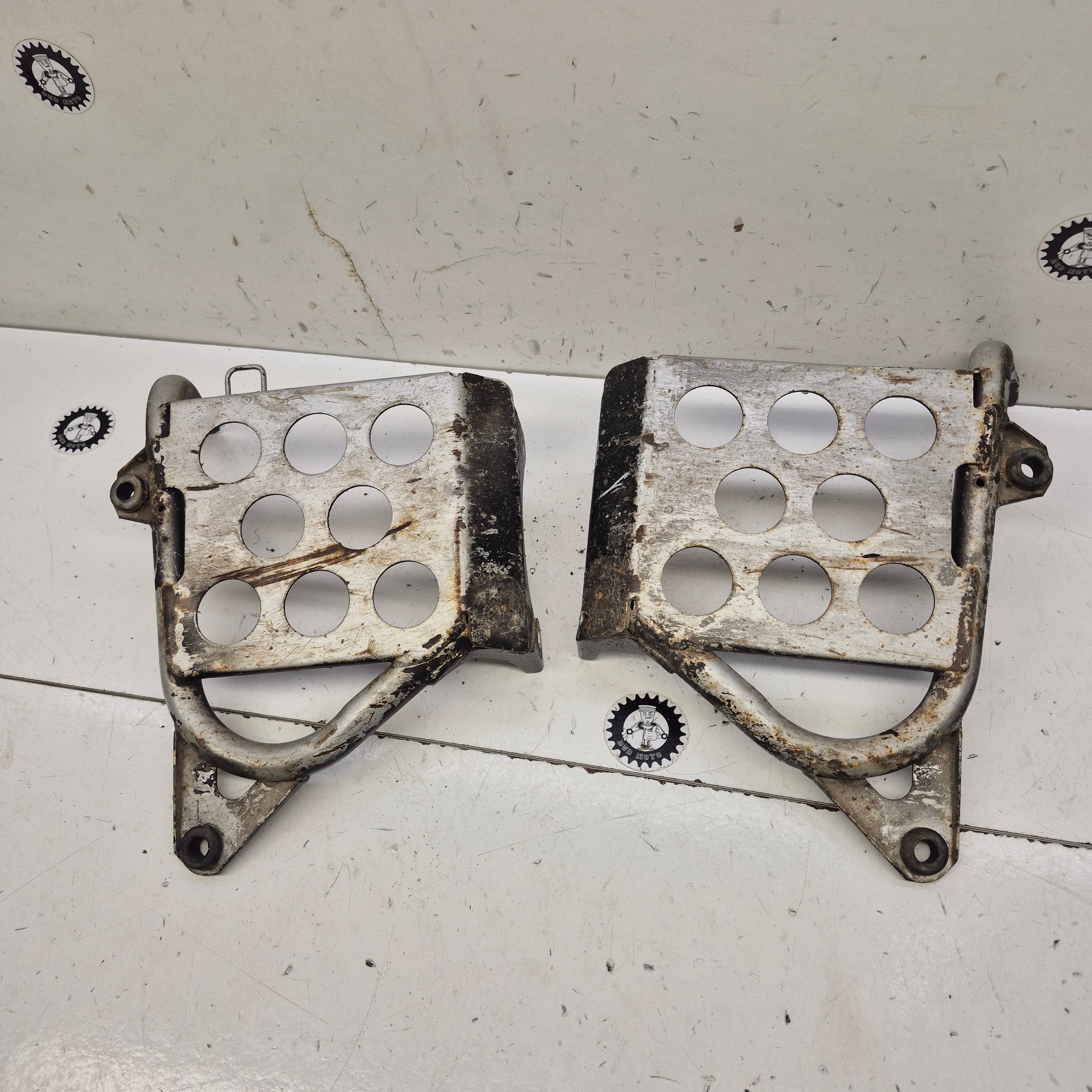 plaques de reposes pieds yamaha 350 warrior-2