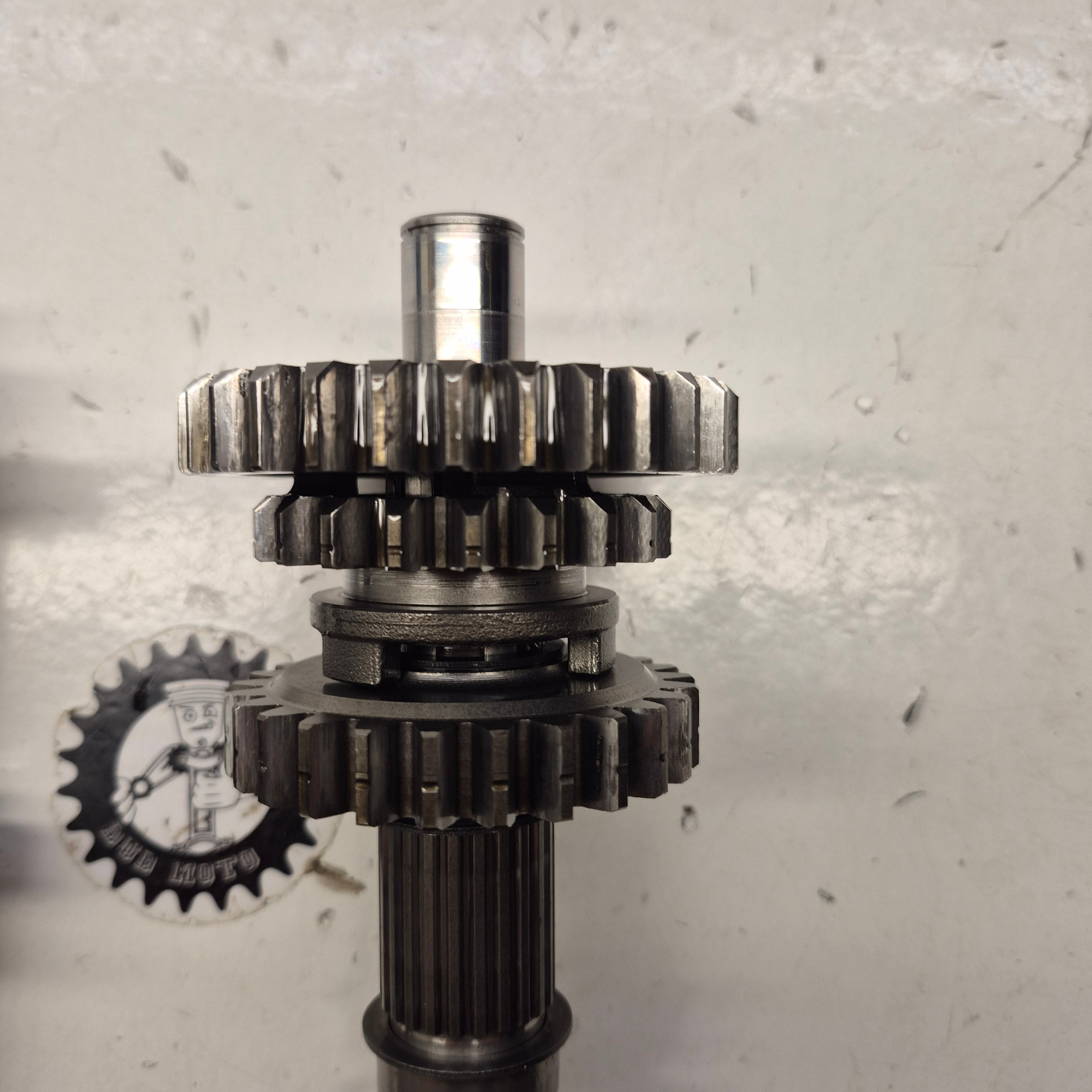 boite de vitesse incomplète suzuki 125 rm 2000-3