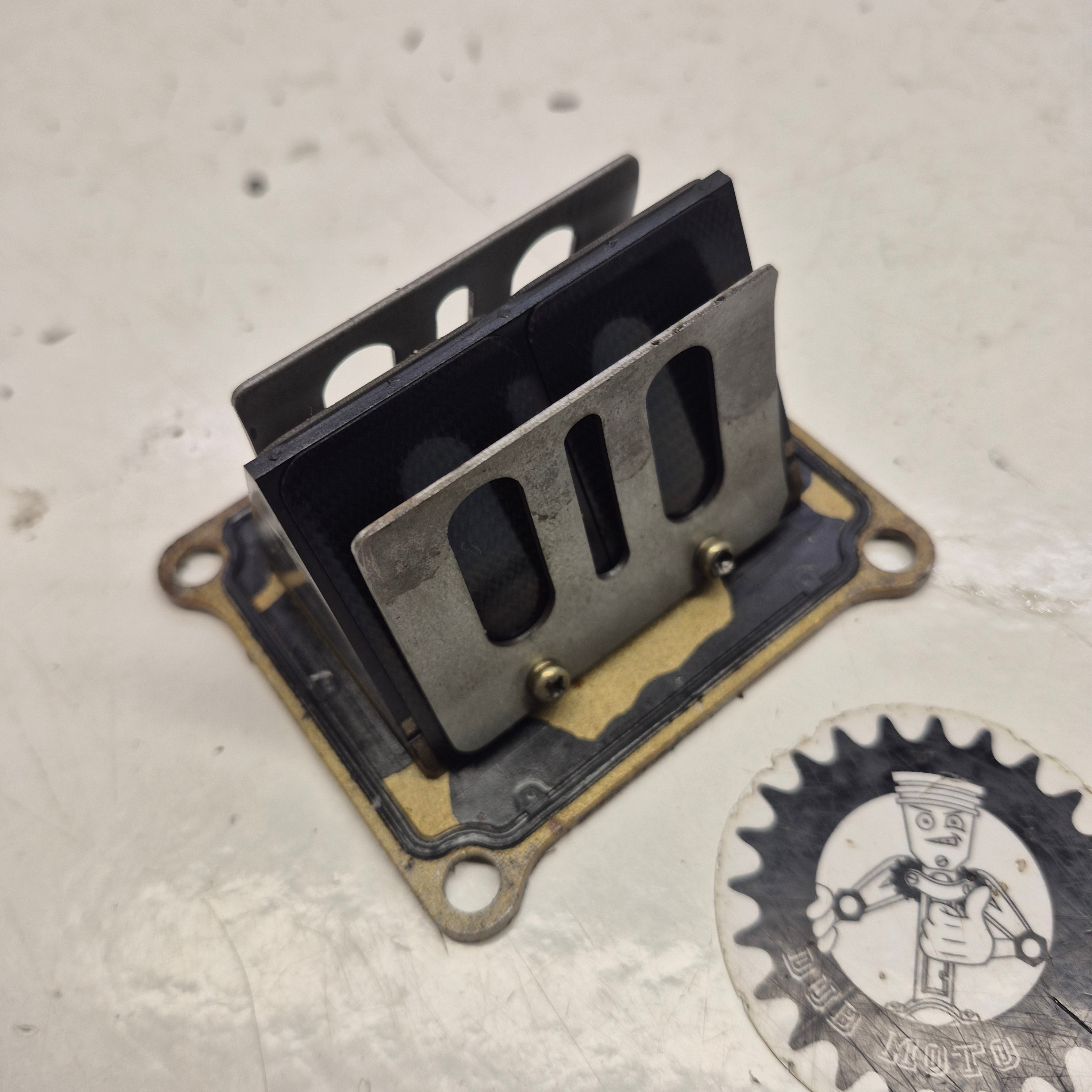 boite a clapet suzuki 125 rm 2000