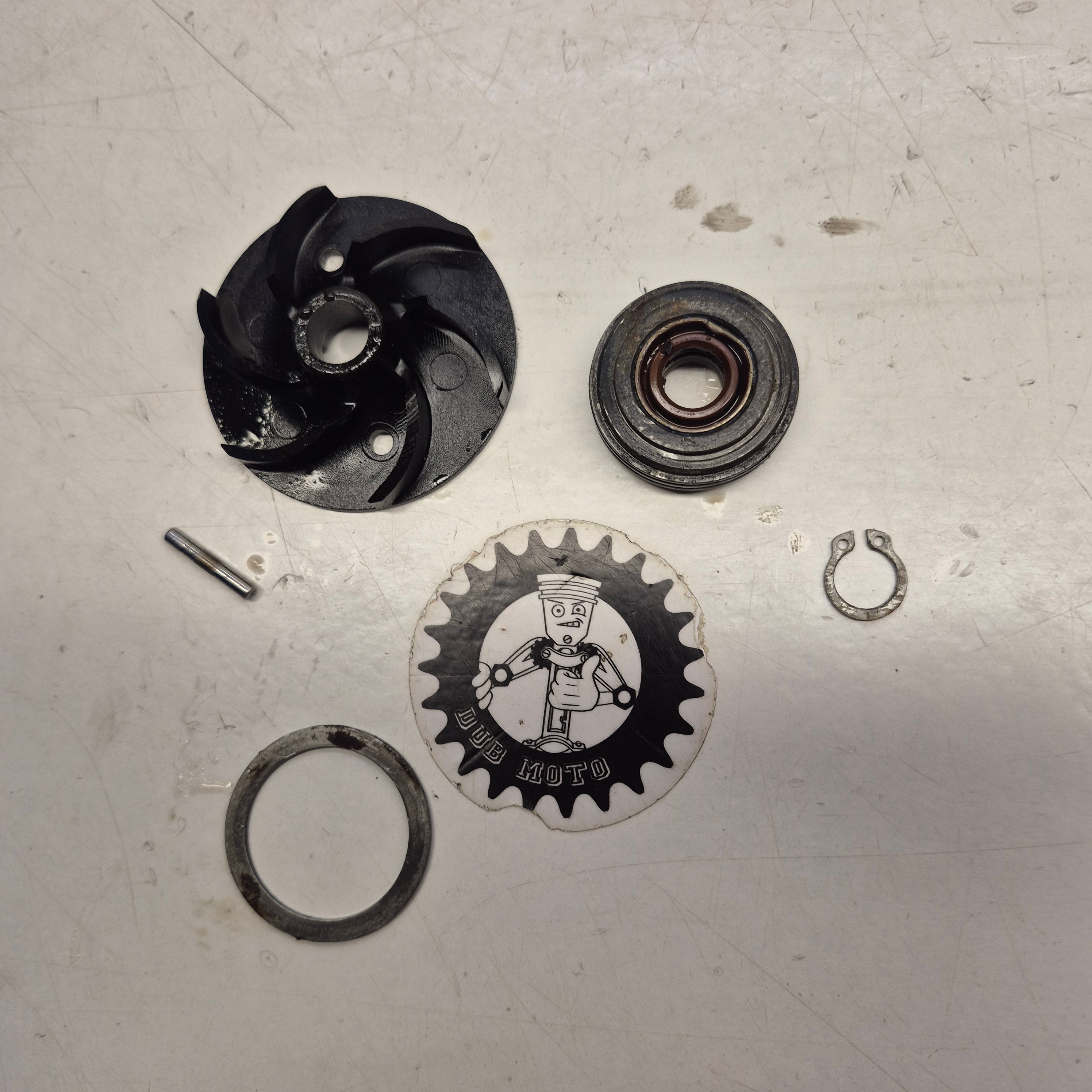 element pompe a eau ktm 450 excf 2003