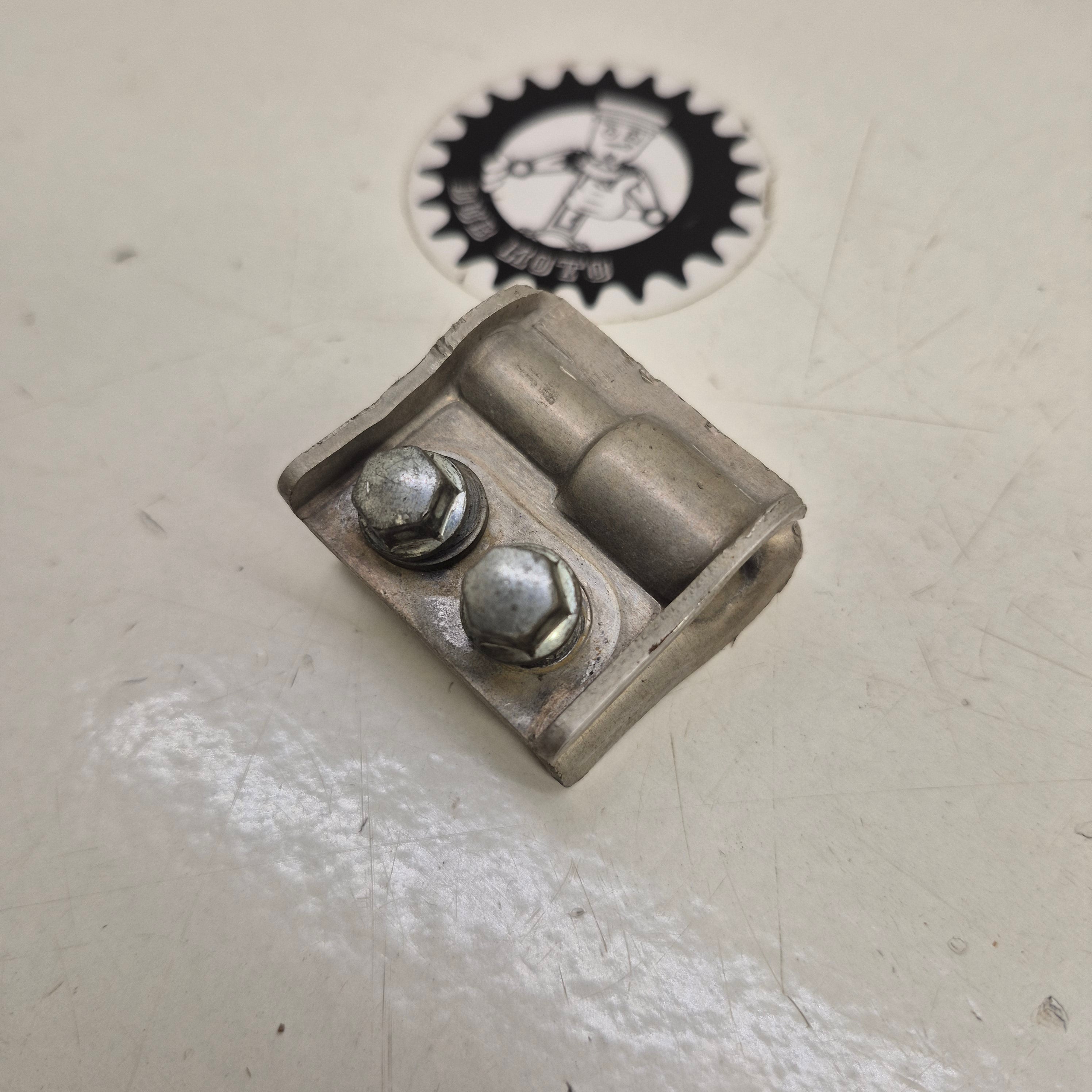 fixation durite kawasaki 250 kxf 2013