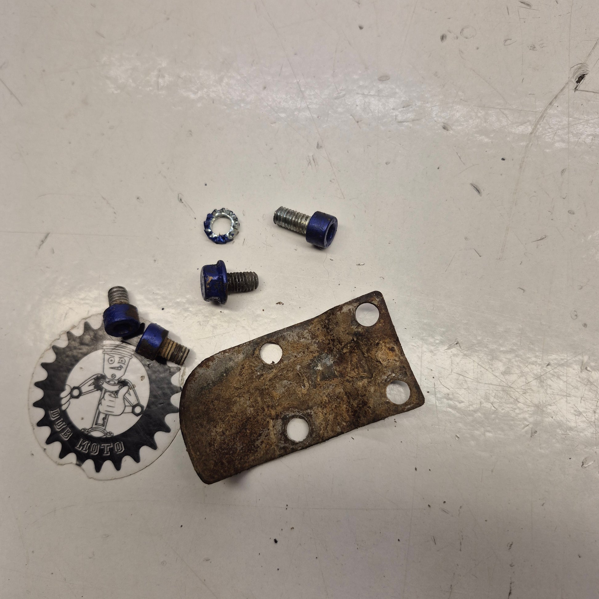 fixation durite yamaha 250 yz 1994-2