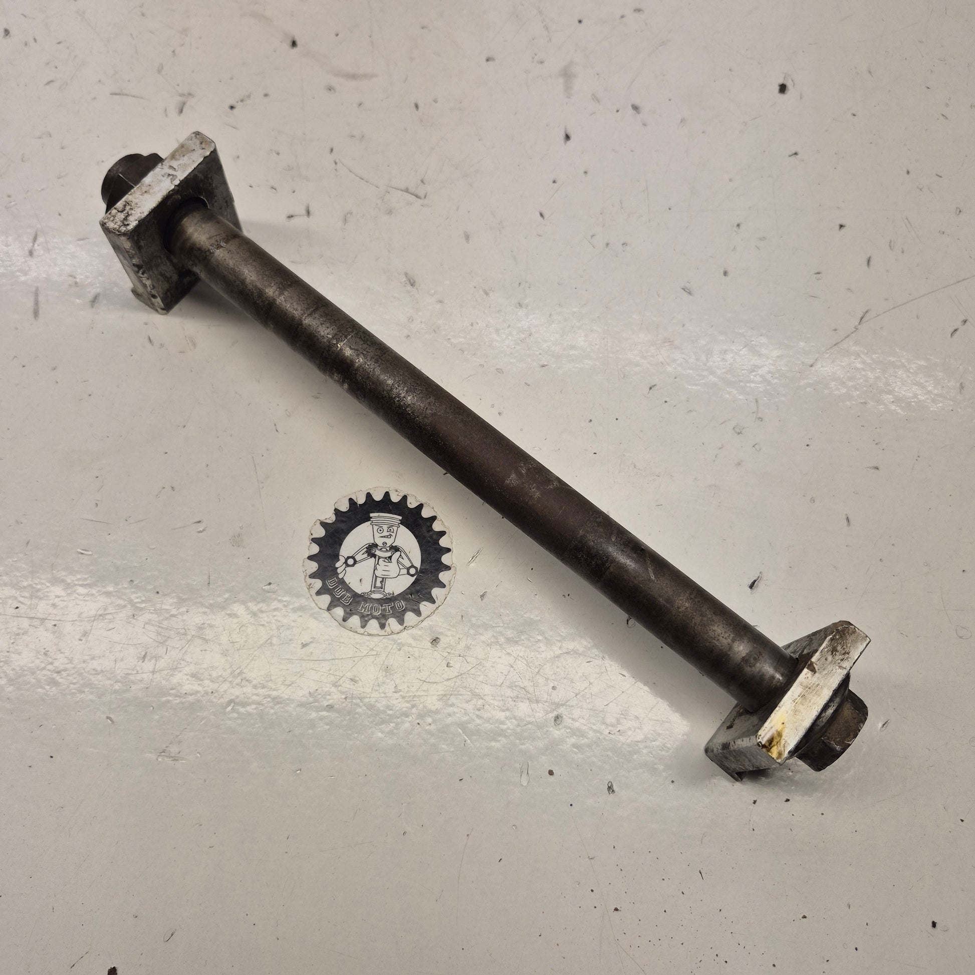 axe roue arrière yamaha 250 yz 1994-1