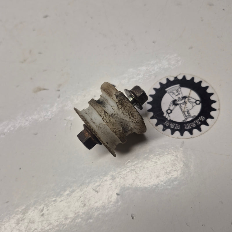 roulette de chaine yamaha 250 yz 1983-1
