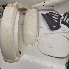 plastiques yamaha 250 yz 1983-5