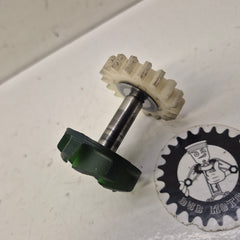axe pompe a eau yamaha 250 yz 1983-1