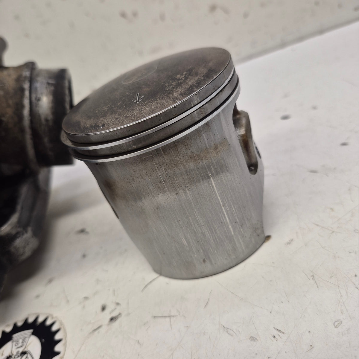 cylindre piston yamaha 250 yz 1983  24Y-2