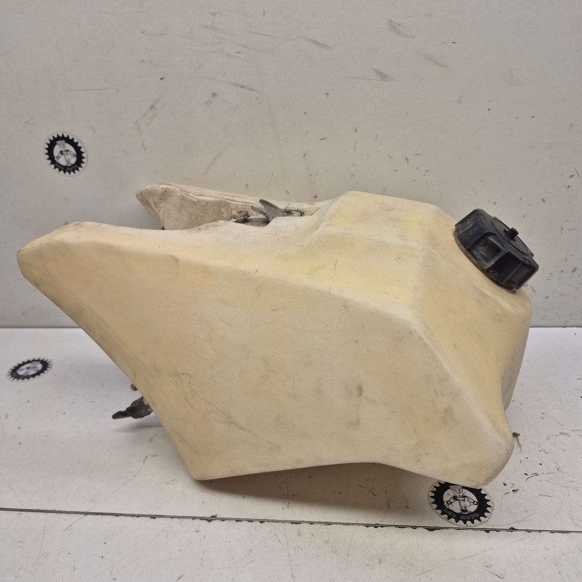 reservoir yamaha 250 yz 1983