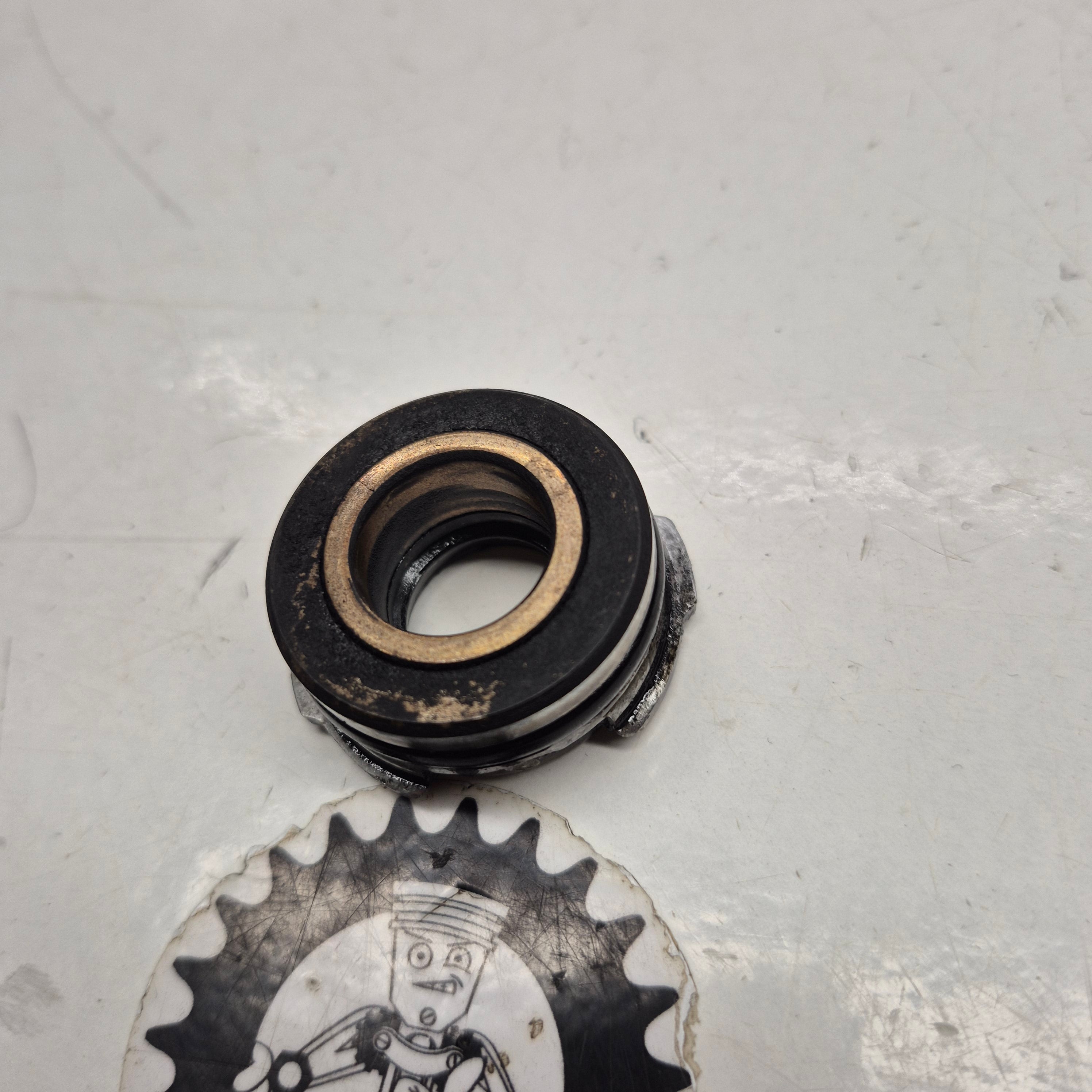 support de valve yamaha 250 yz 1992